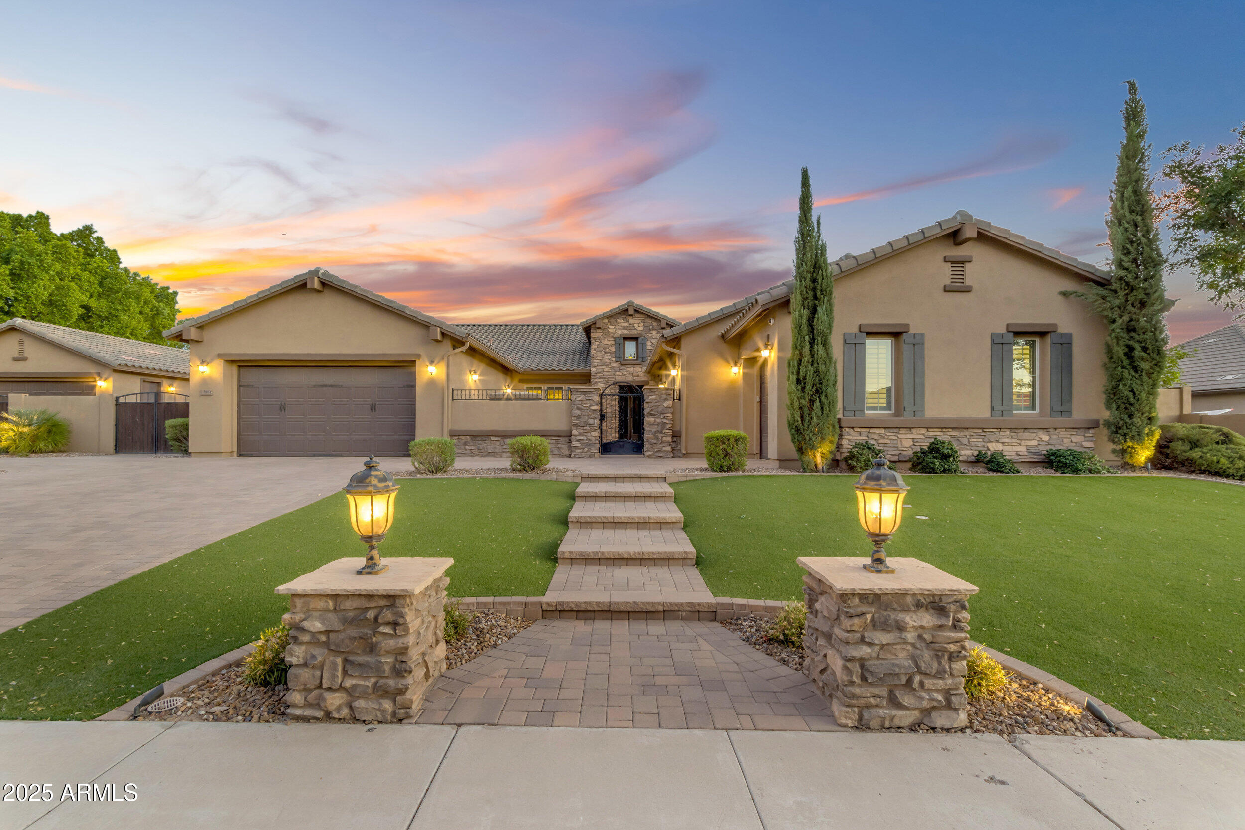6961 E IVYGLEN Street, Mesa