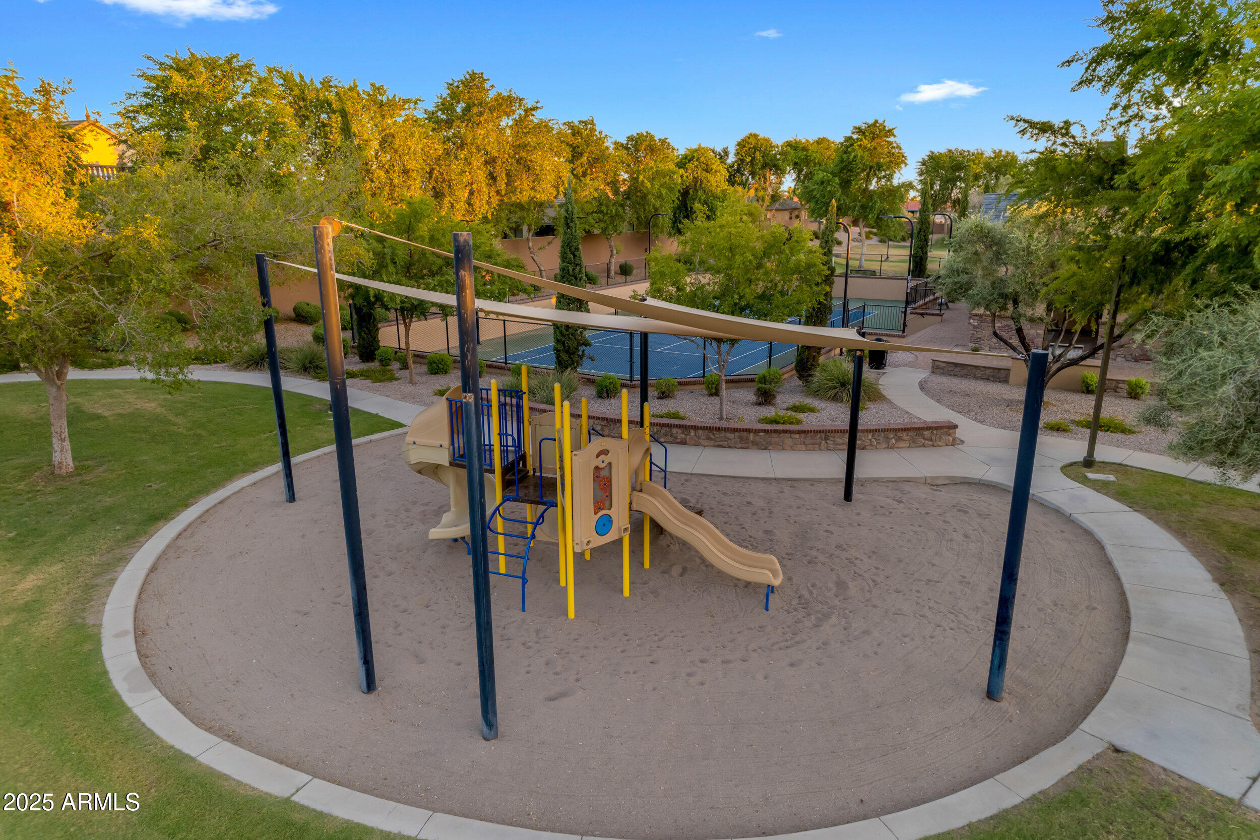 6961 E IVYGLEN Street, Mesa