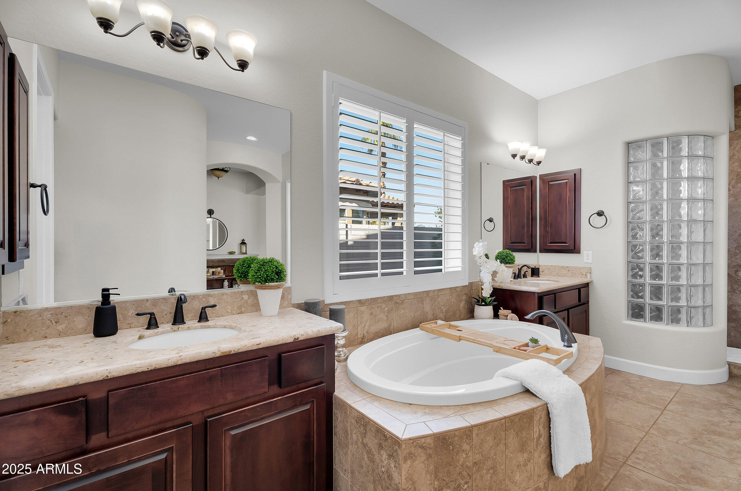 5411 S BIG HORN Place, Chandler