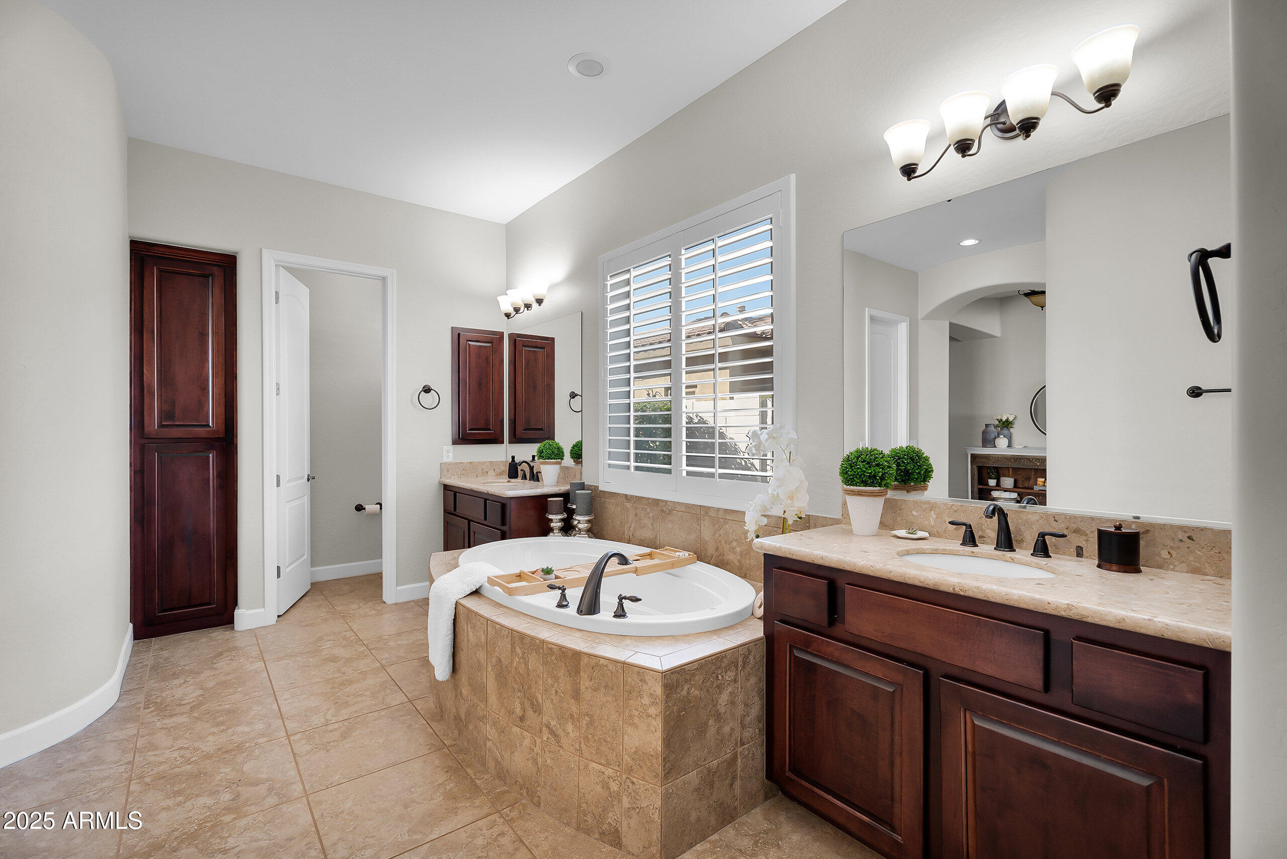 5411 S BIG HORN Place, Chandler