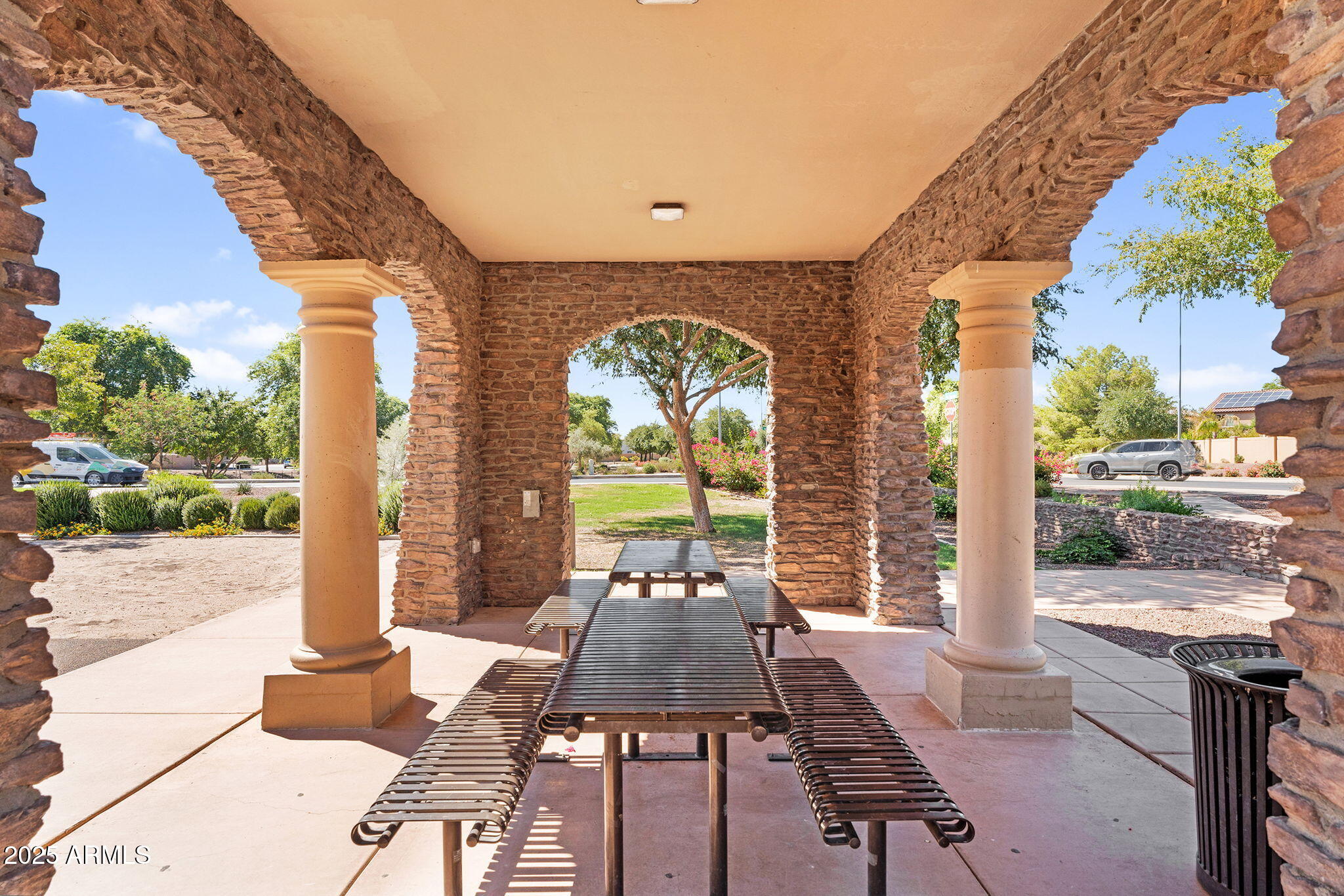 11106 E SERAFINA Avenue