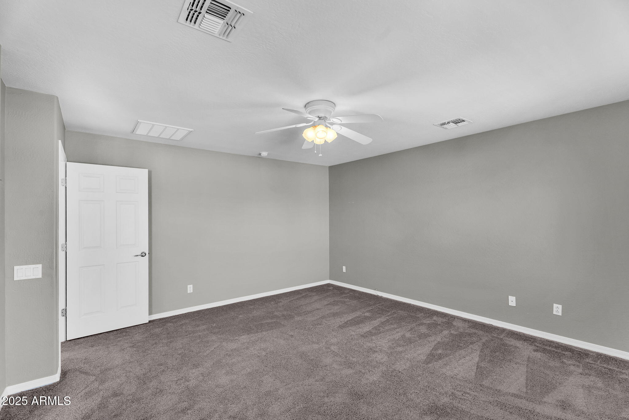 11106 E SERAFINA Avenue