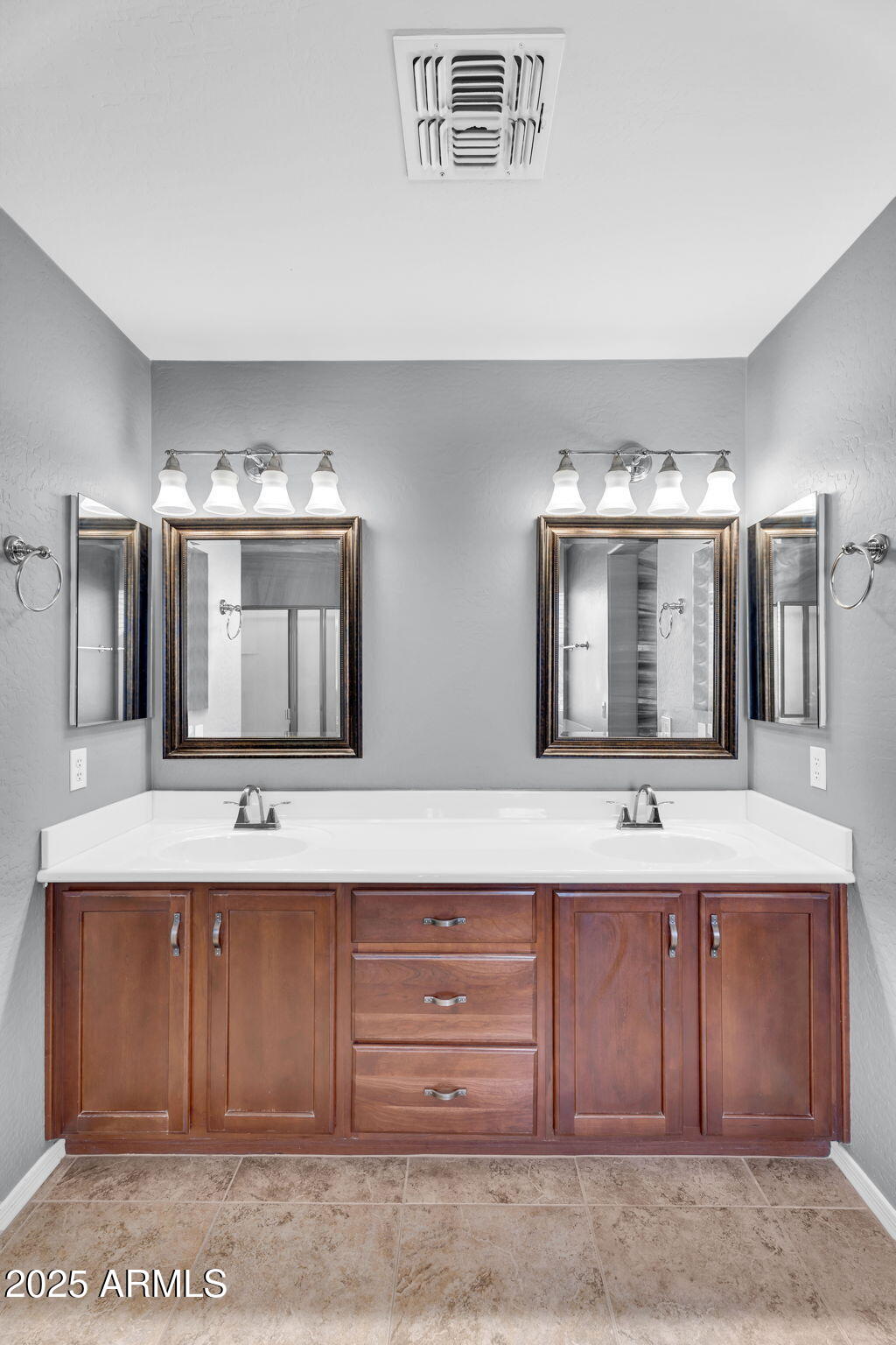 11106 E SERAFINA Avenue