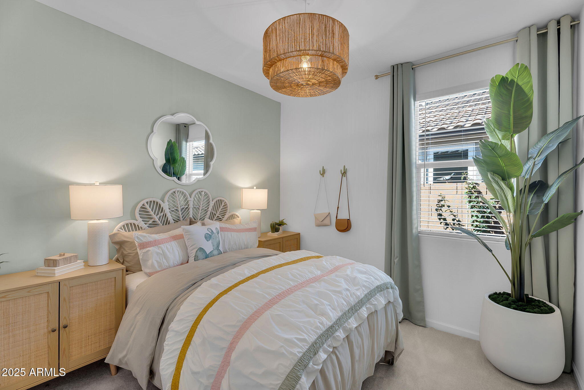 36585 W MADDALONI Avenue