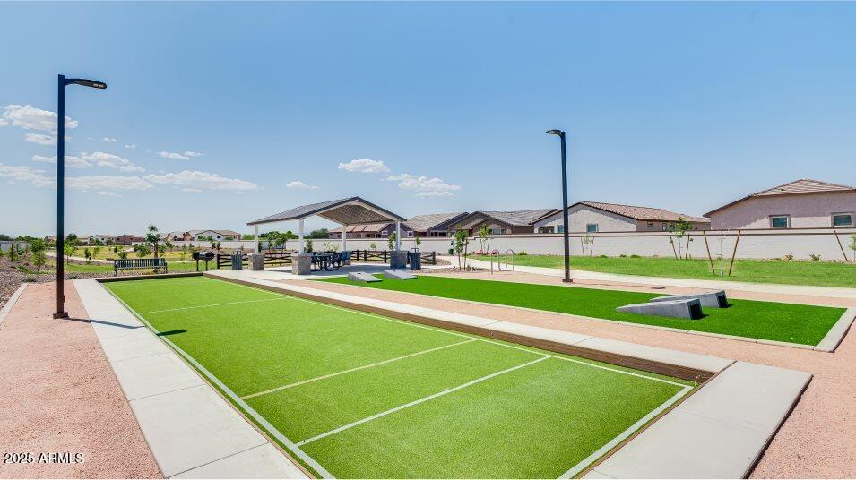 36585 W MADDALONI Avenue