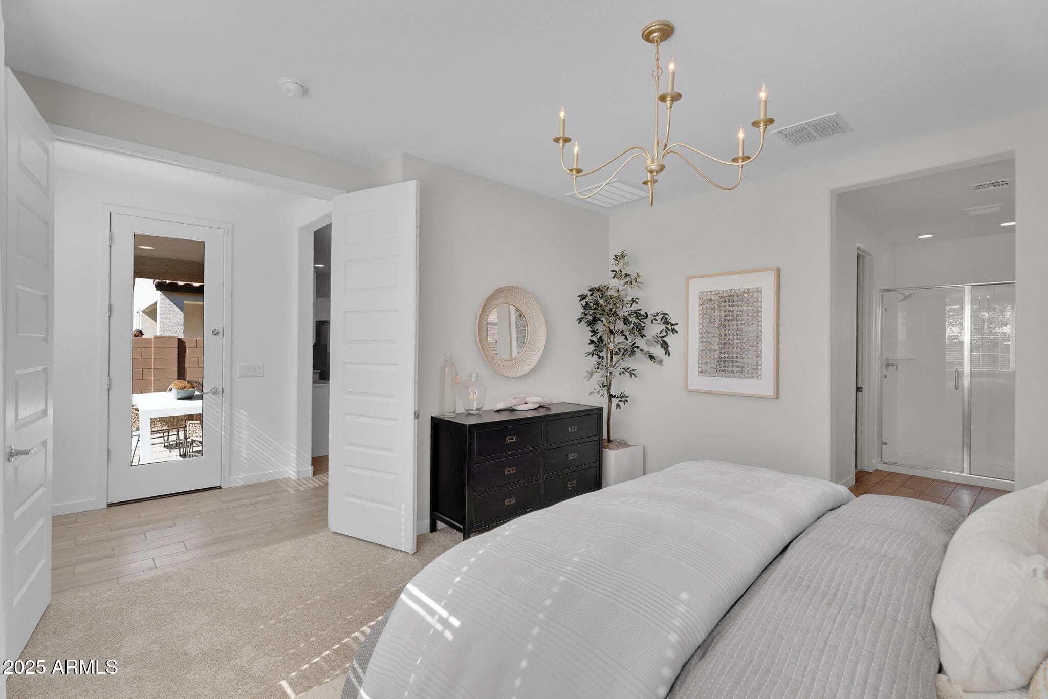 36575 W MADDALONI Avenue