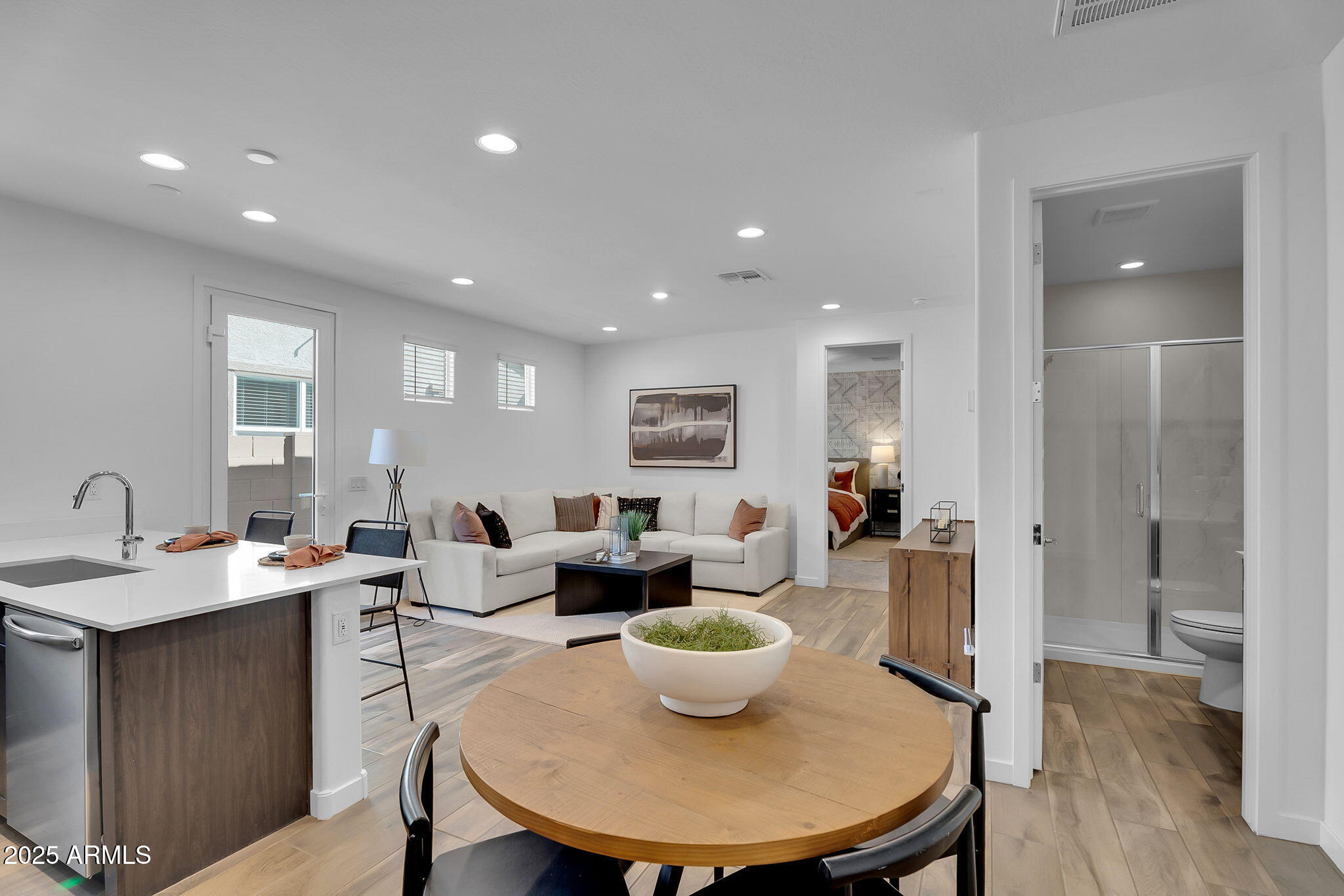 36555 W MADDALONI Avenue