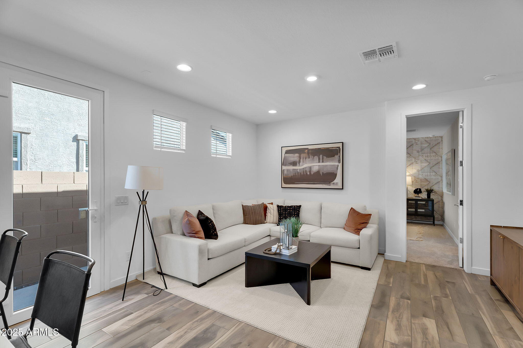 36555 W MADDALONI Avenue