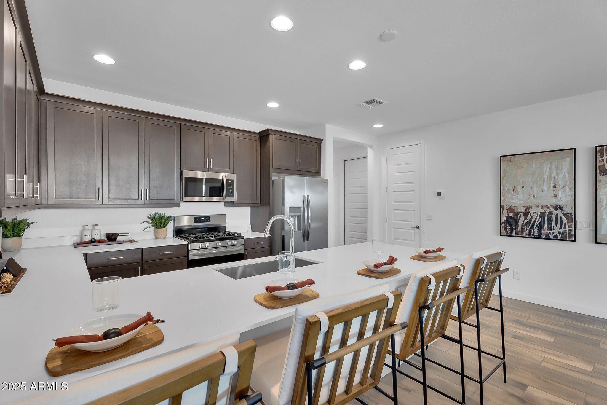 36555 W MADDALONI Avenue