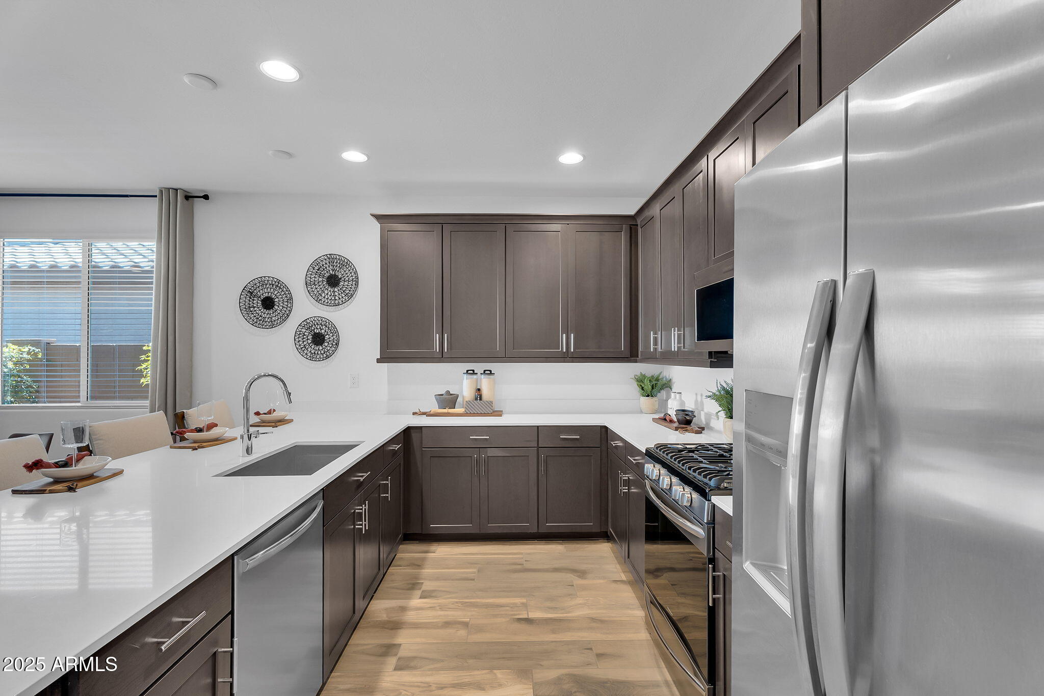 36555 W MADDALONI Avenue