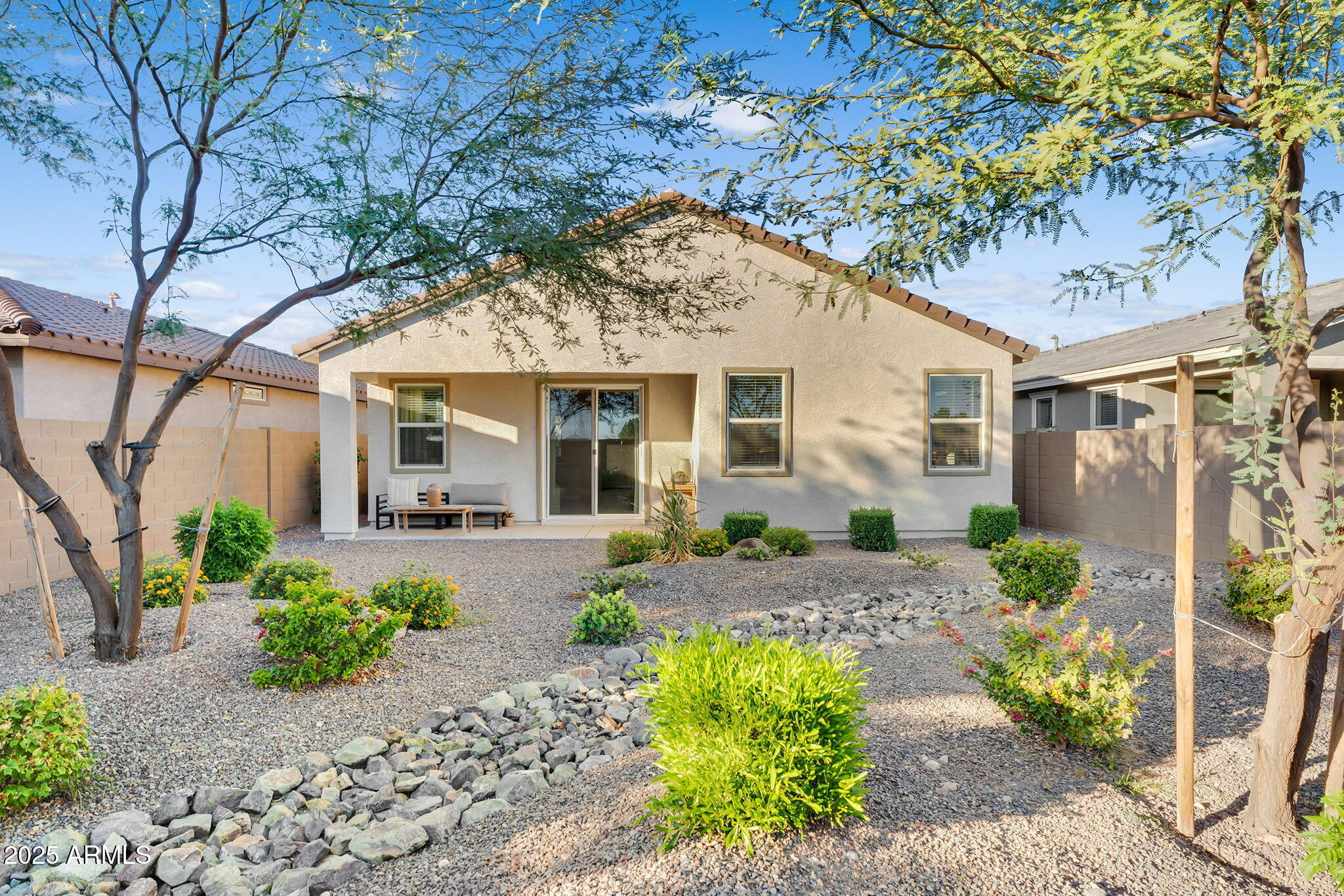 3111 E BARREL RACE Road