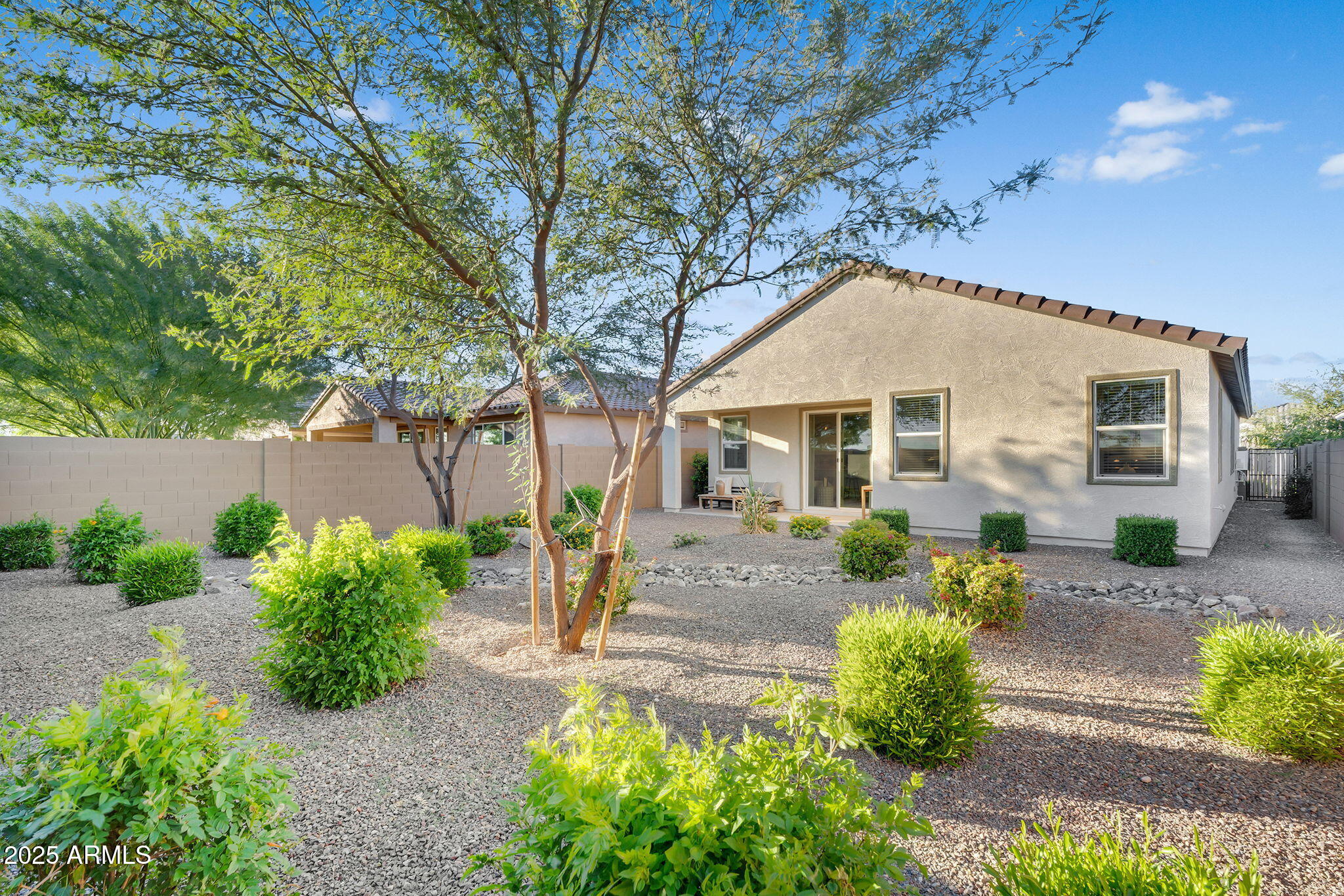 3111 E BARREL RACE Road