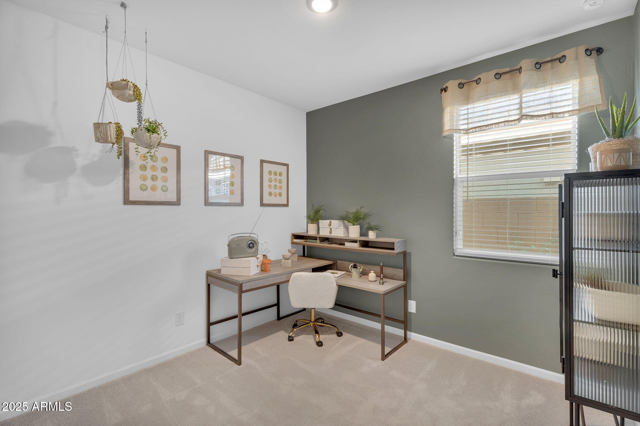 3111 E BARREL RACE Road