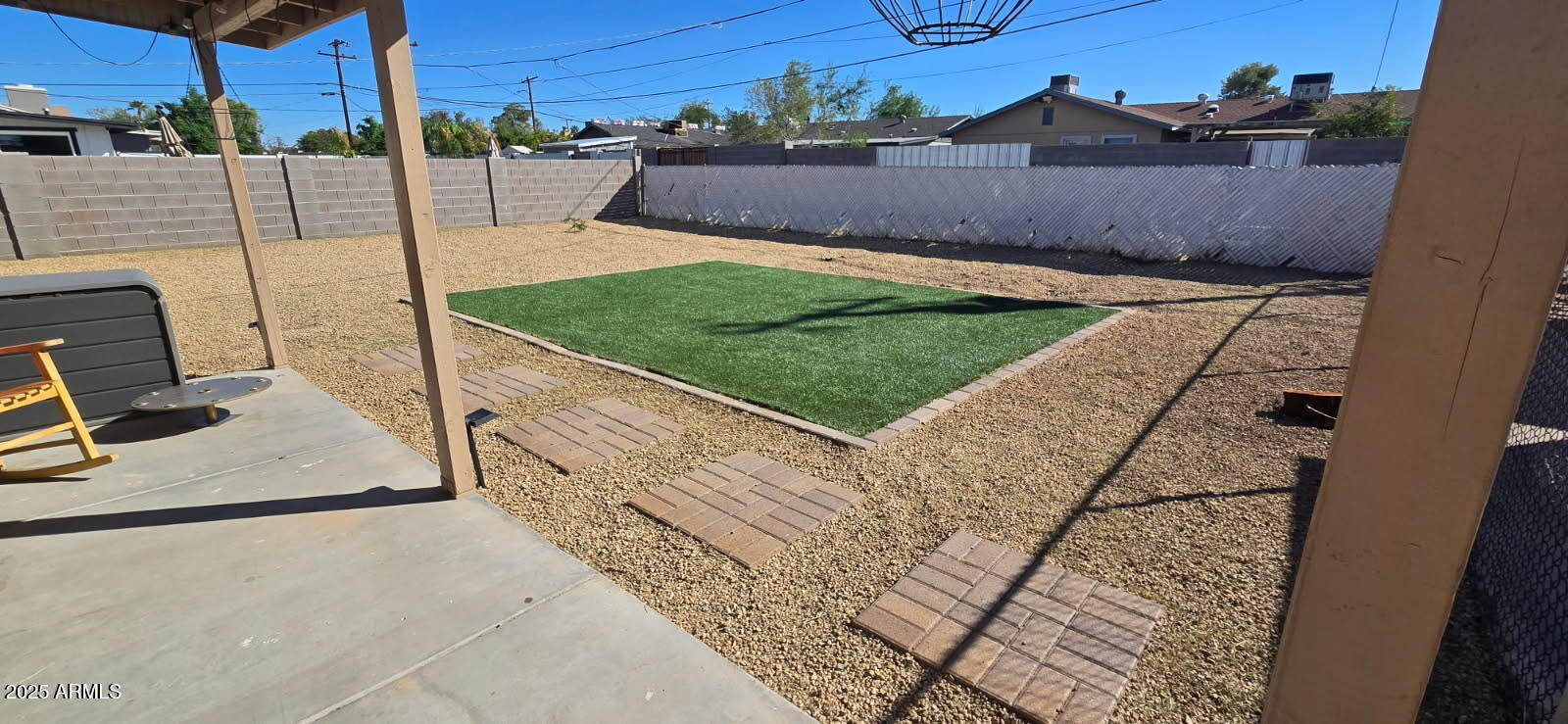 815 W ELNA RAE Street