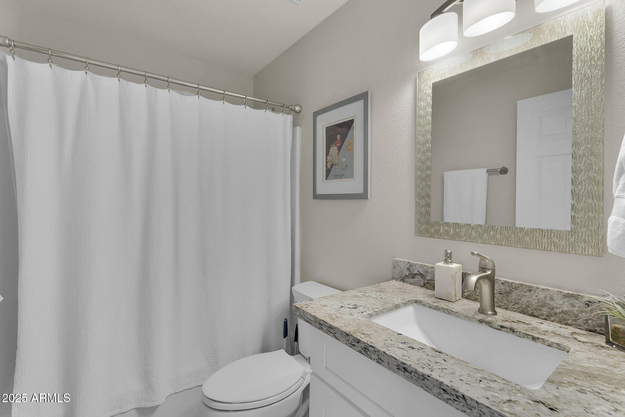 15543 E CHOLLA Drive