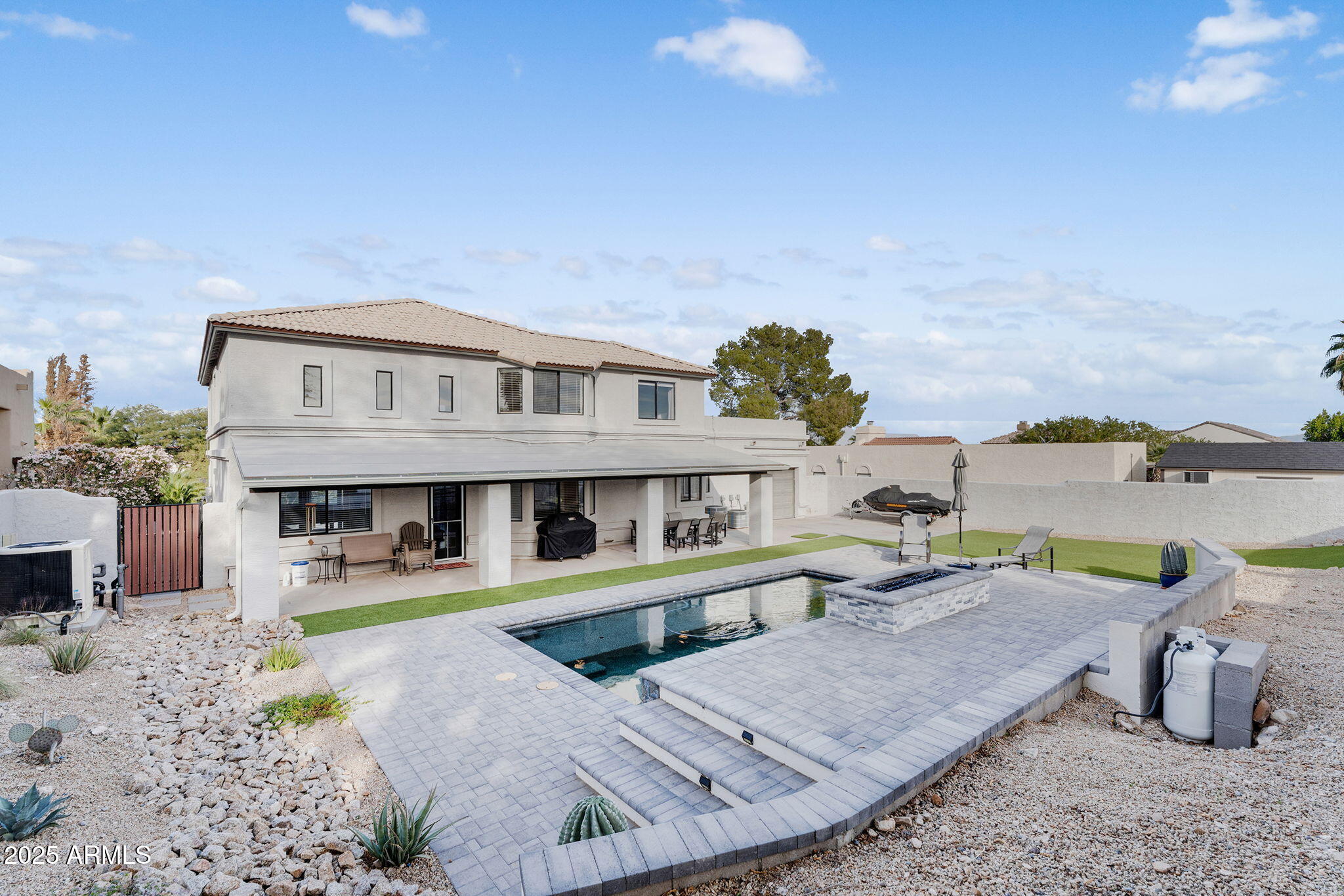 15543 E CHOLLA Drive