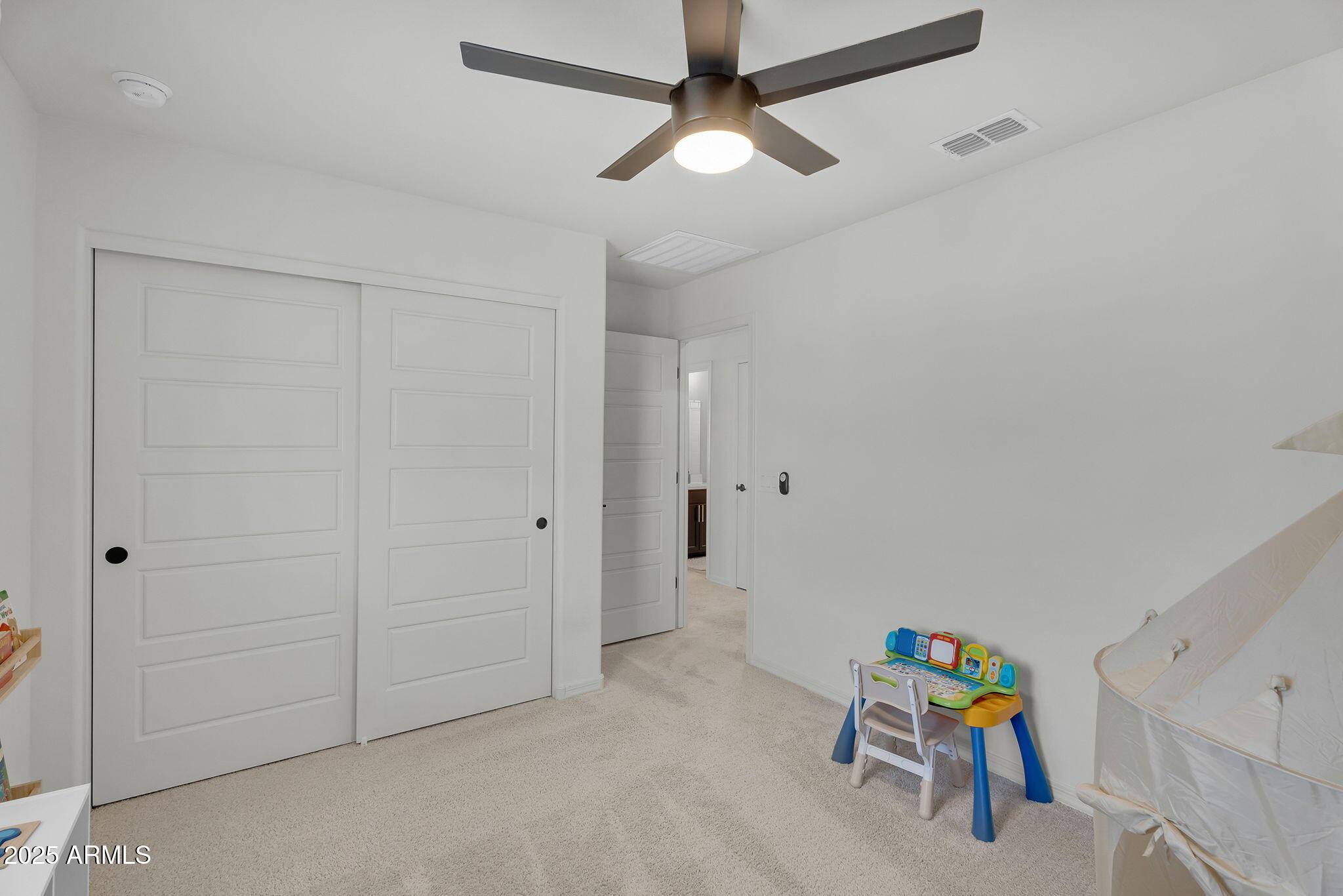 32396 N DAYLIGHT Drive