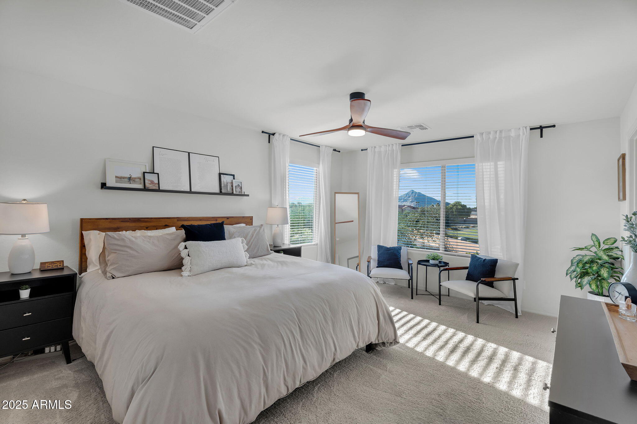 32396 N DAYLIGHT Drive