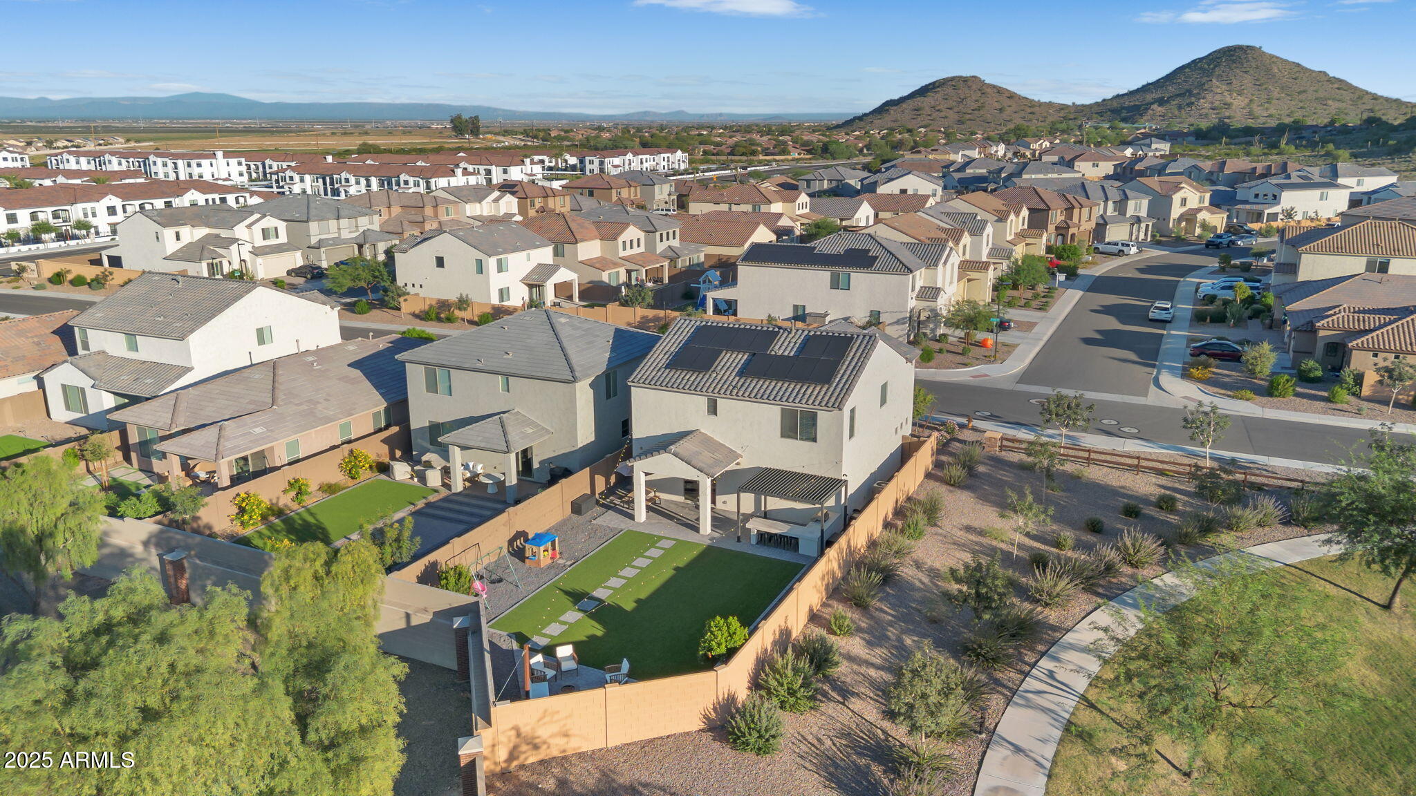 32396 N DAYLIGHT Drive