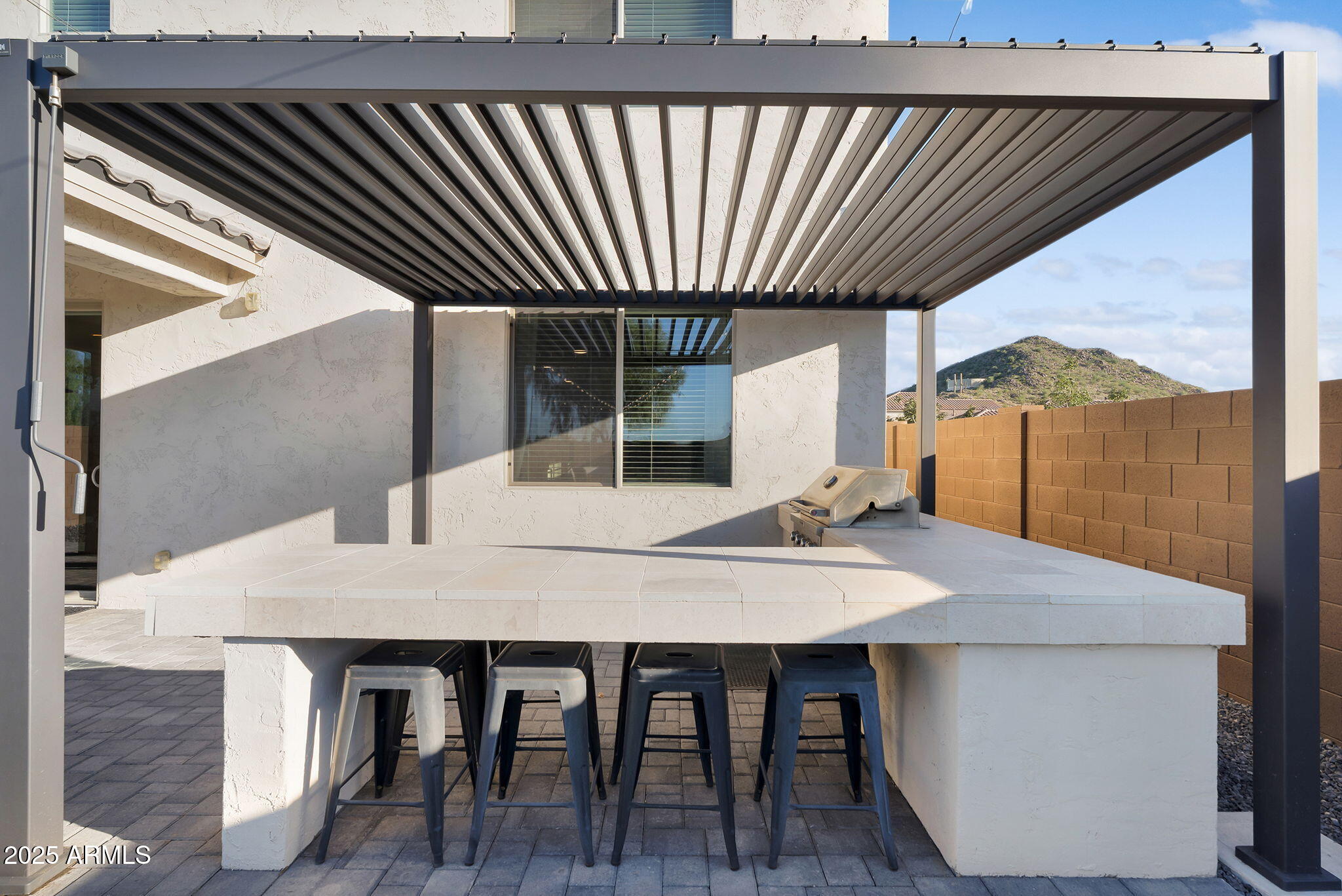 32396 N DAYLIGHT Drive