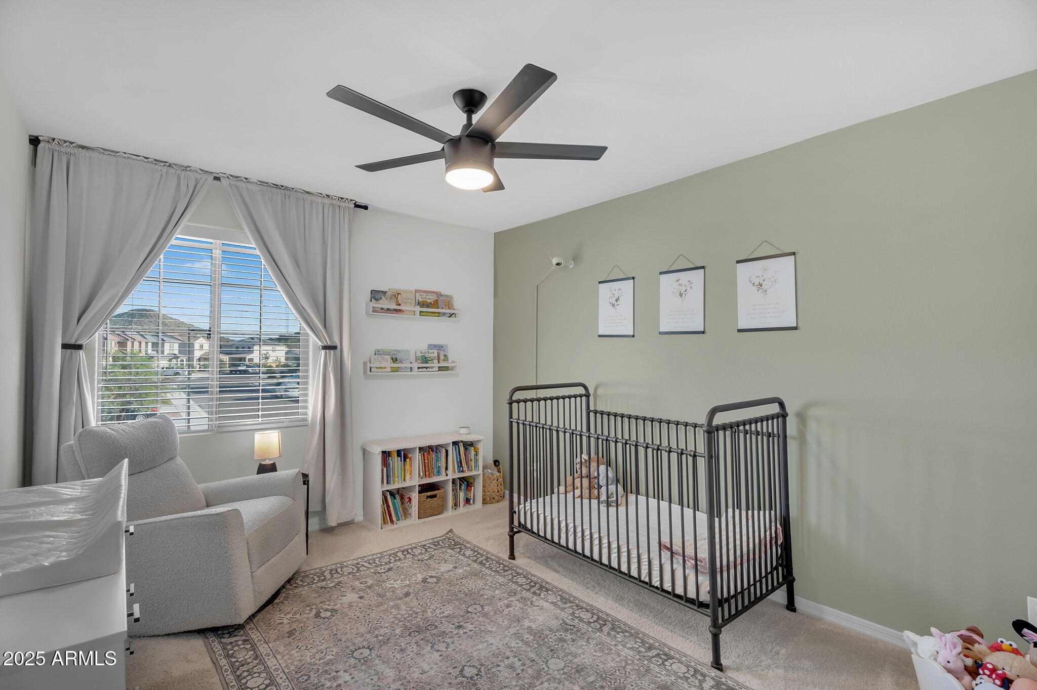 32396 N DAYLIGHT Drive