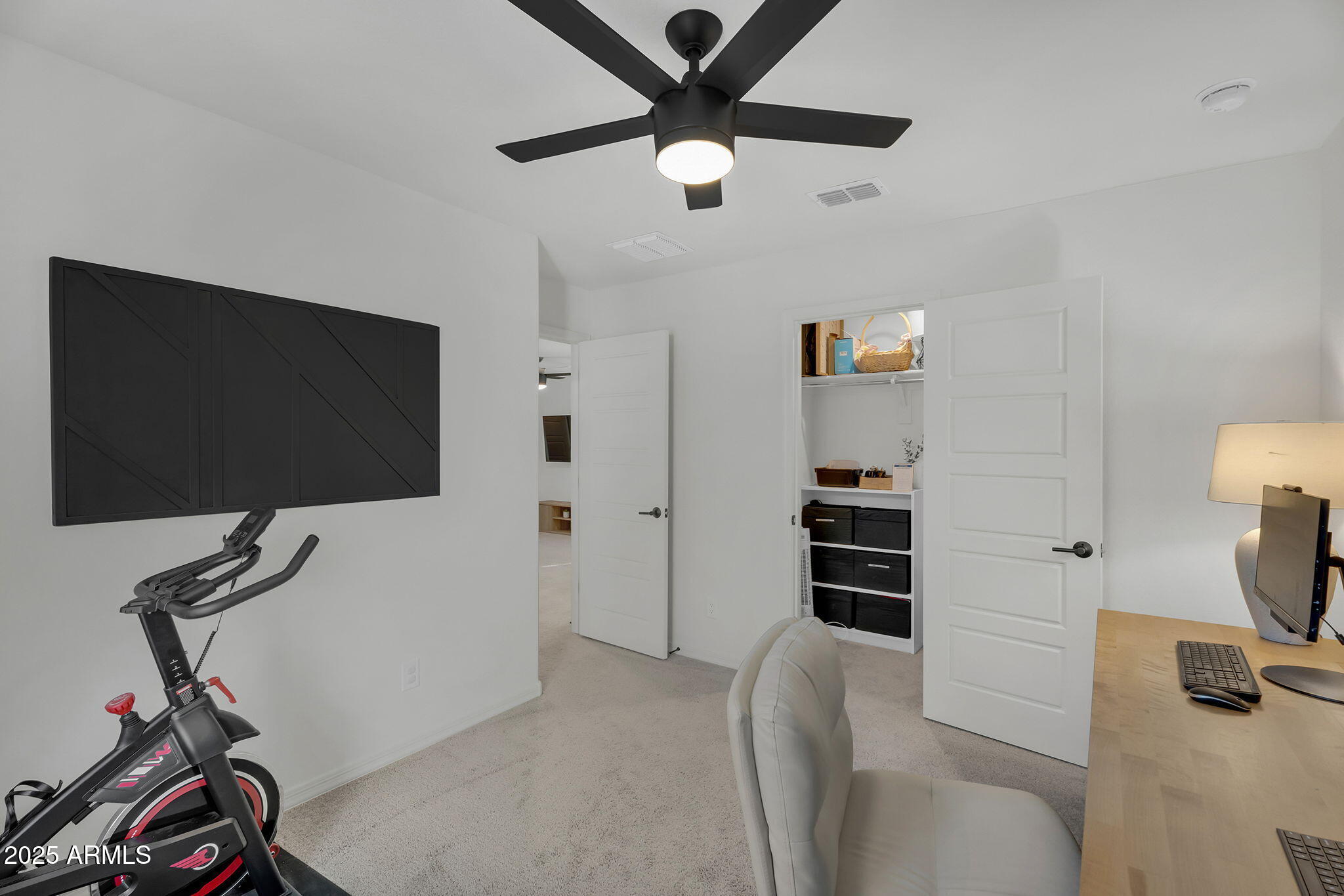 32396 N DAYLIGHT Drive