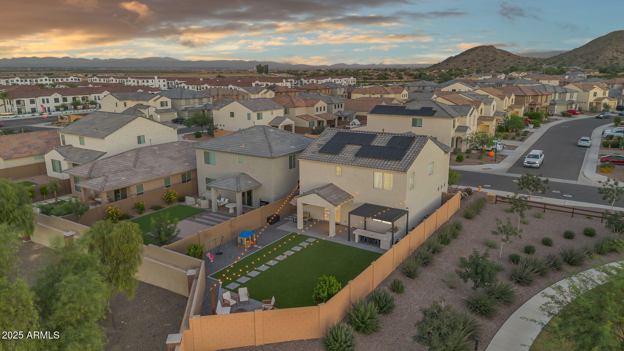 32396 N DAYLIGHT Drive