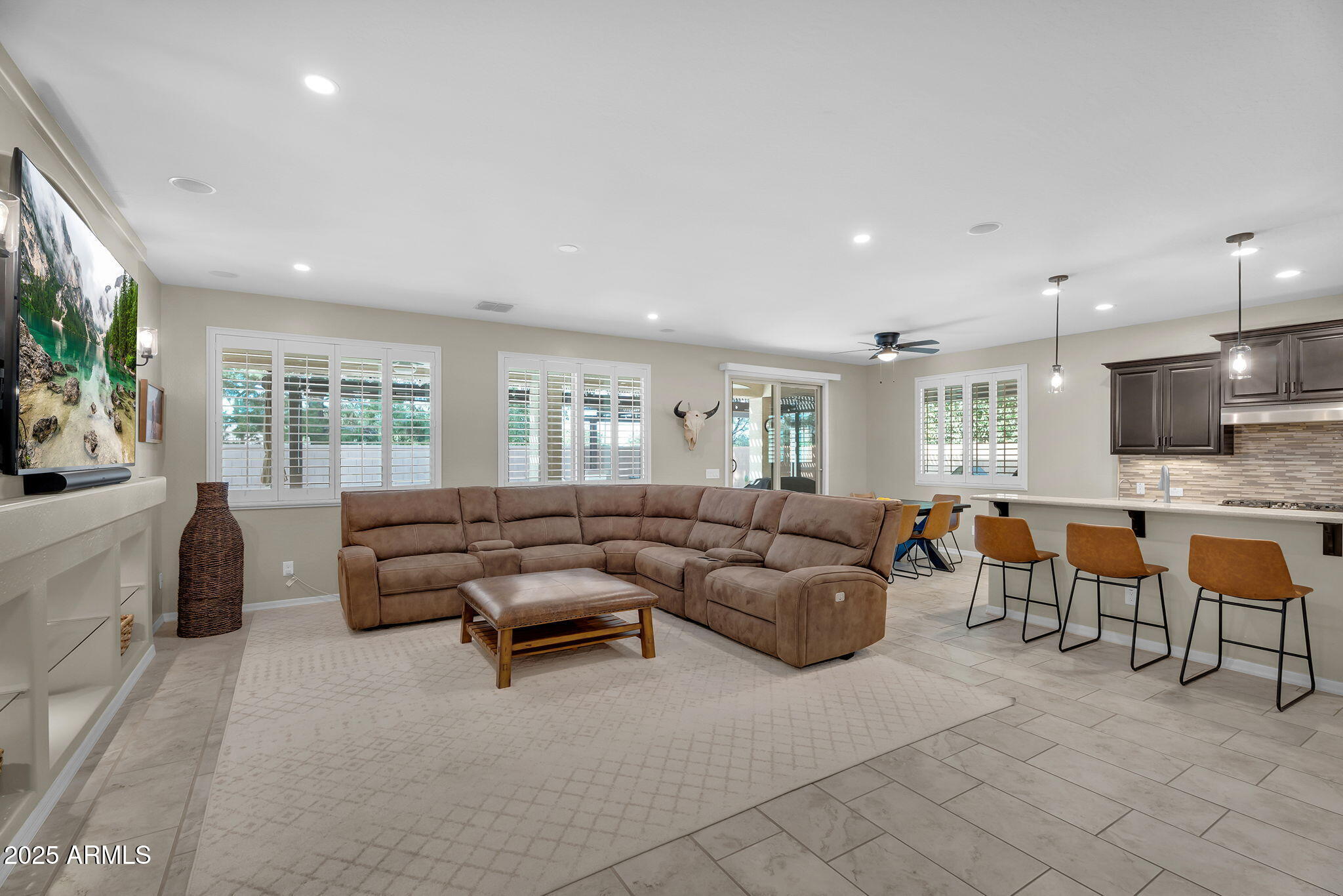 41110 N ELIANA Drive