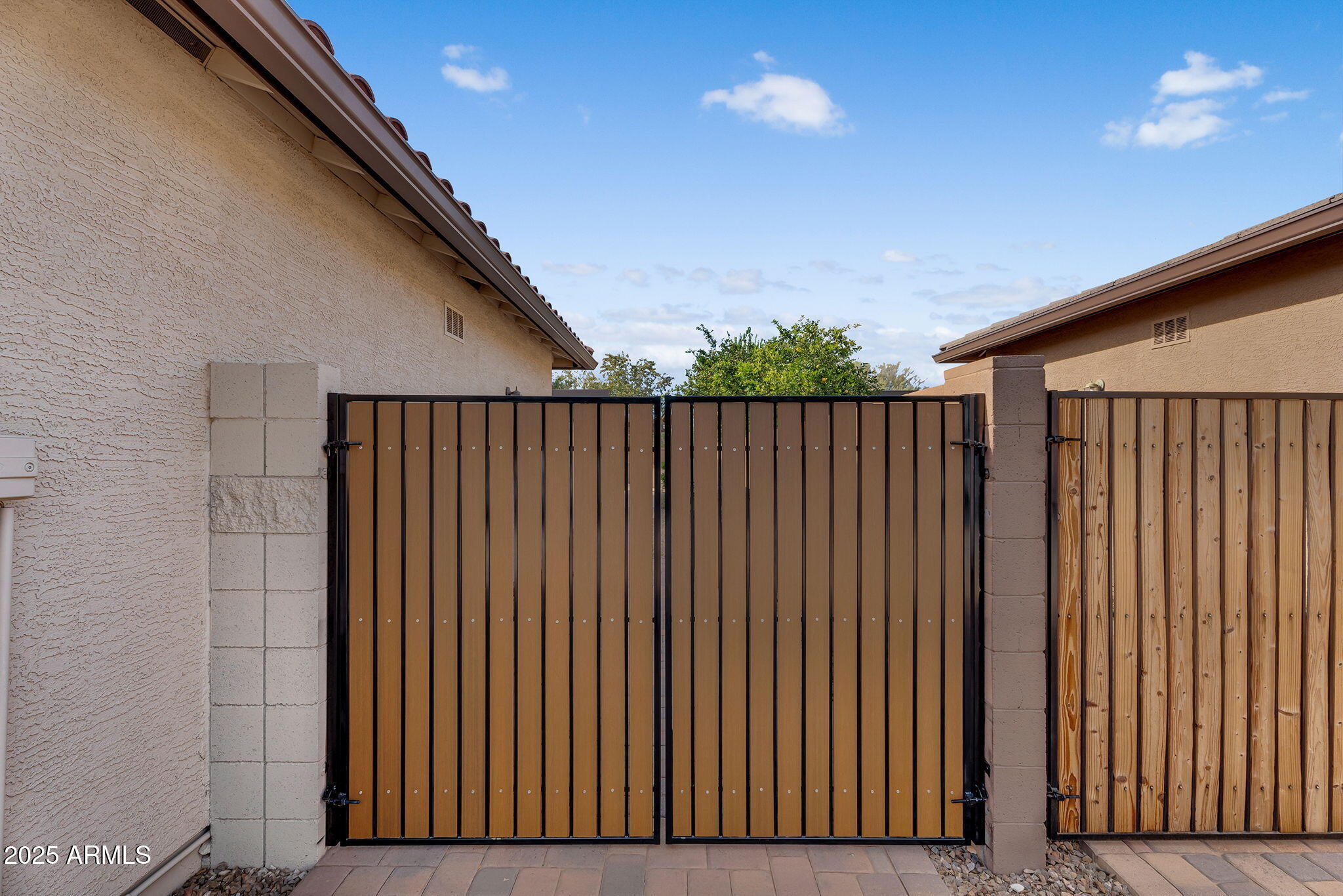 41110 N ELIANA Drive