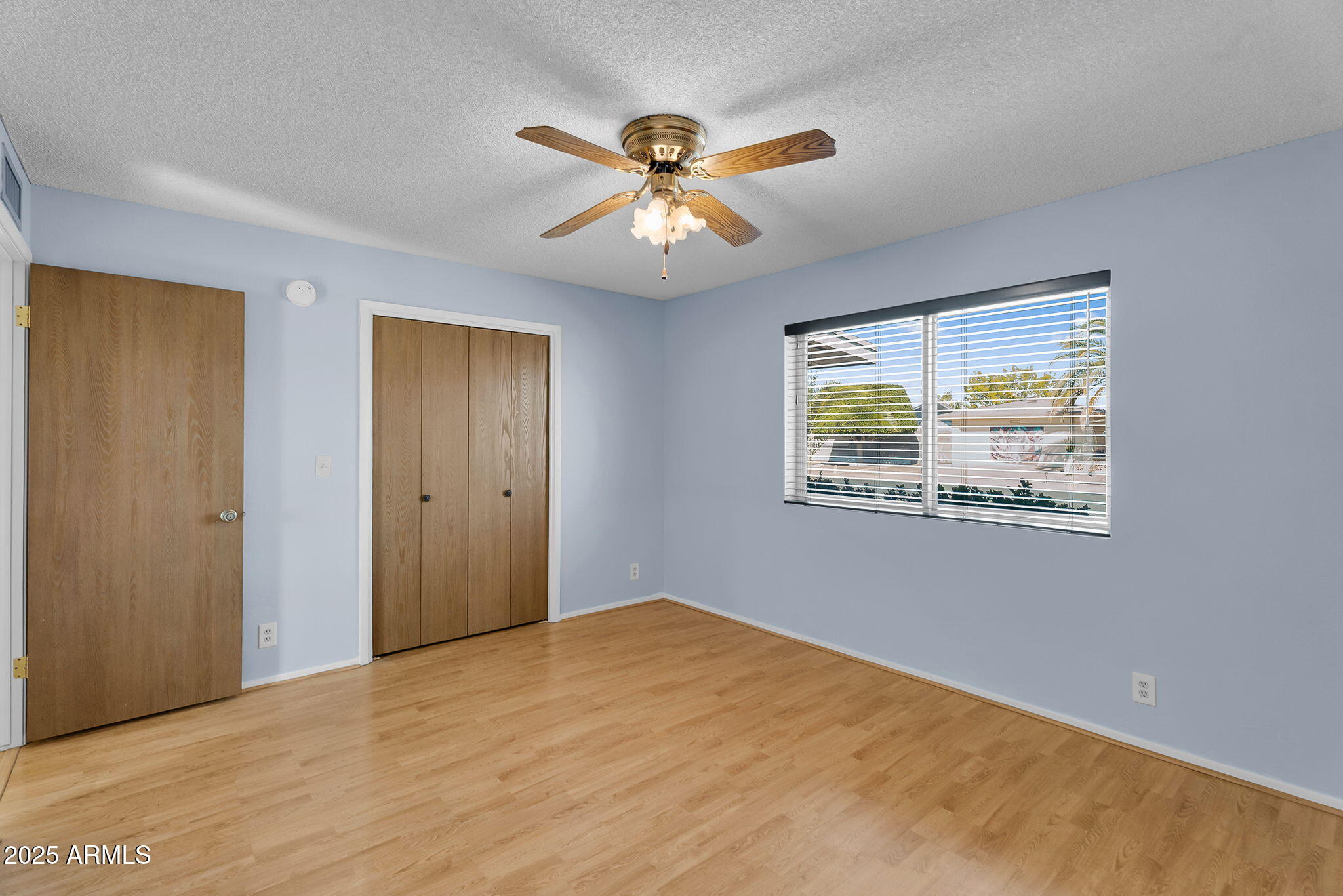 4447 E CARMEL Avenue