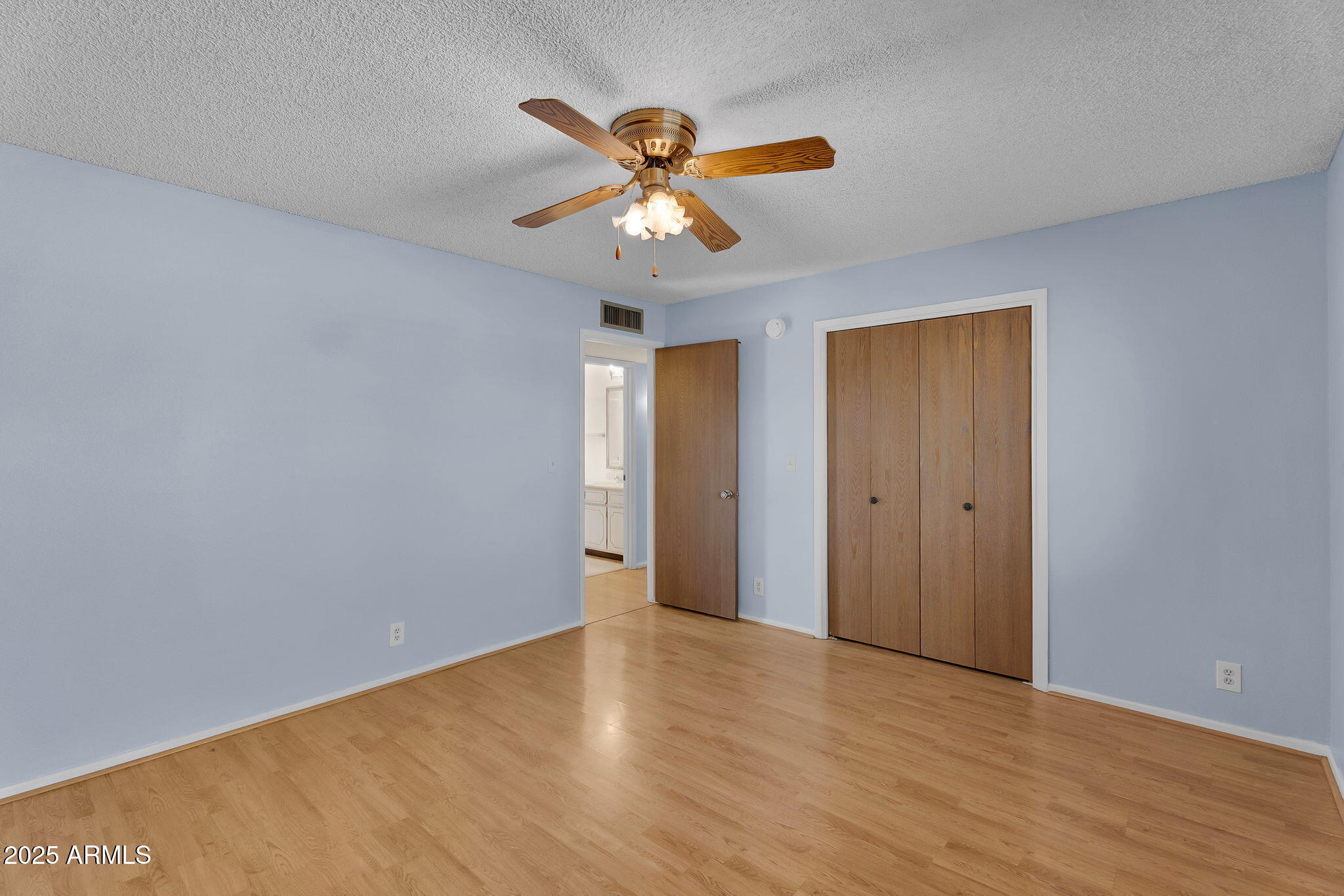 4447 E CARMEL Avenue