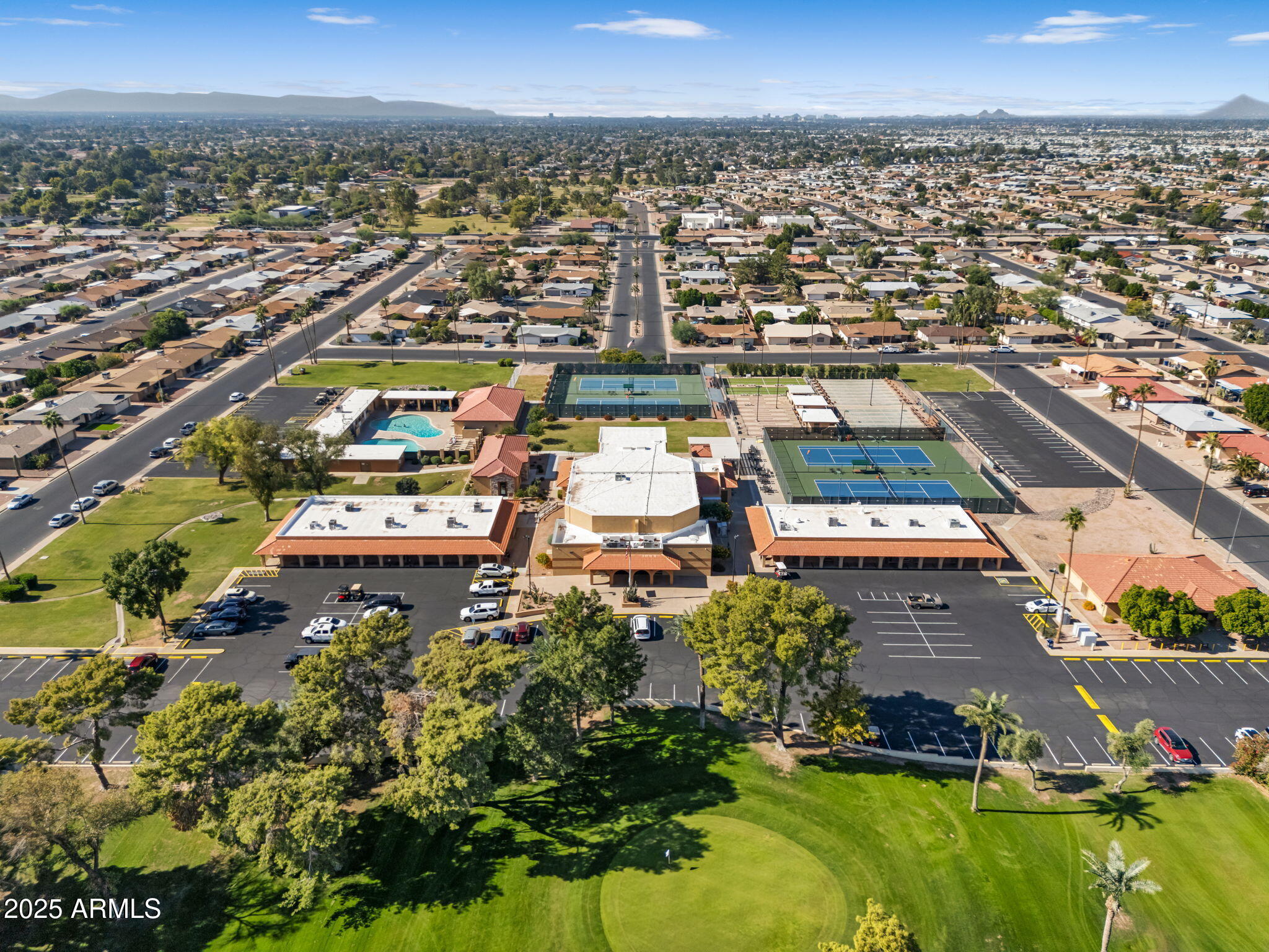 4447 E CARMEL Avenue