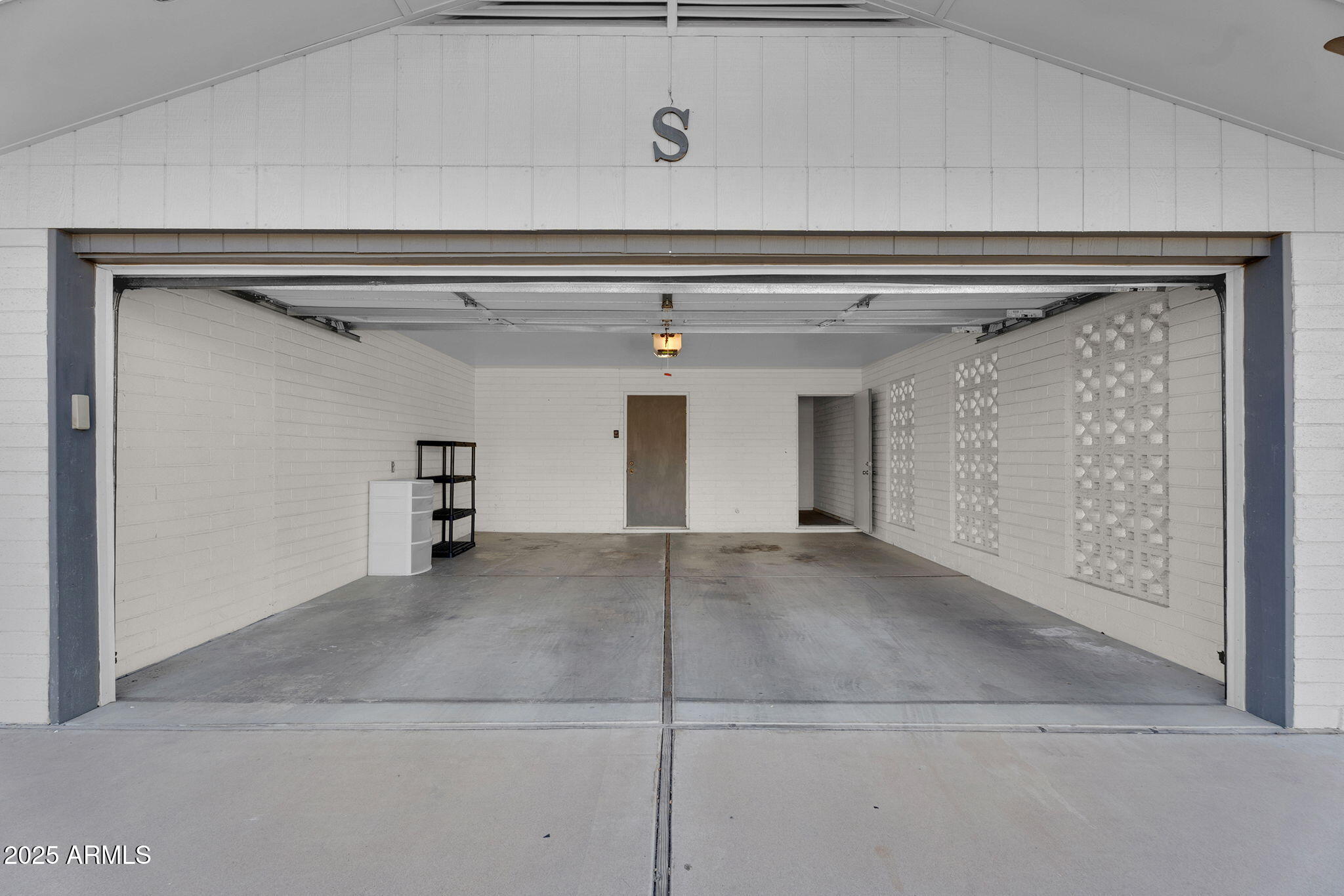 4447 E CARMEL Avenue