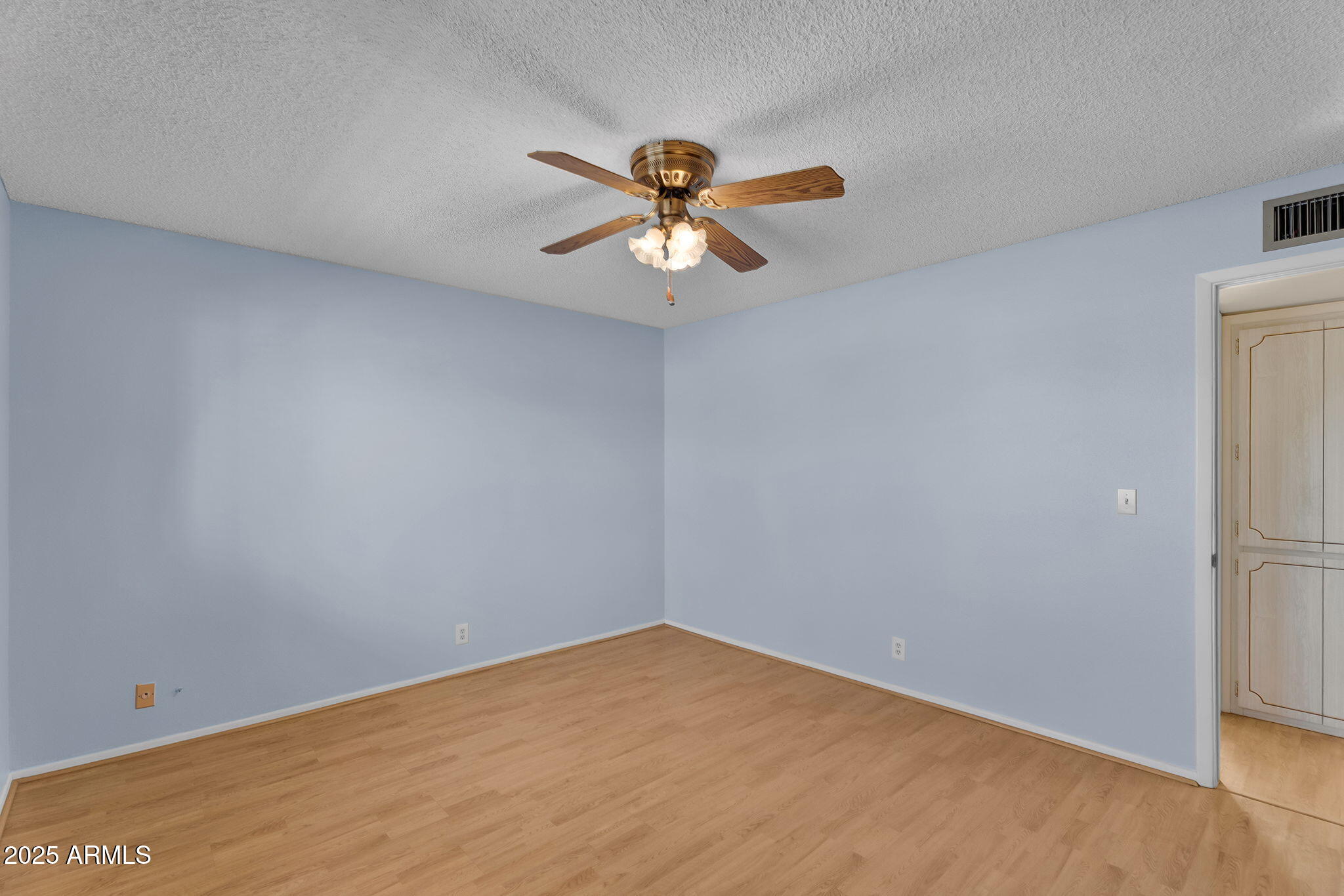 4447 E CARMEL Avenue