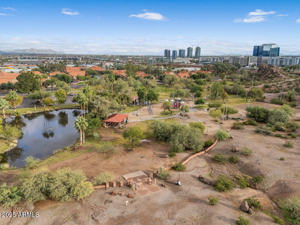 819 N COLLEGE Avenue I123