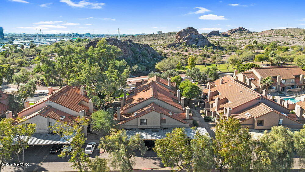 819 N COLLEGE Avenue I123