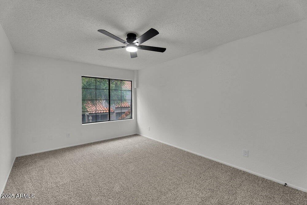 819 N COLLEGE Avenue I123