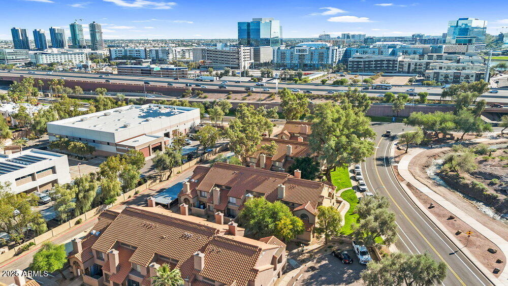 819 N COLLEGE Avenue I123