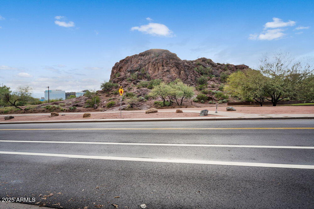 819 N COLLEGE Avenue I123