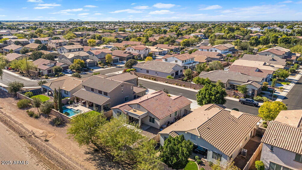 5871 S PARKCREST Street