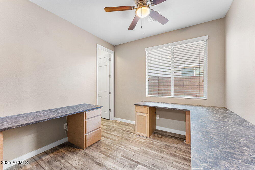 5871 S PARKCREST Street