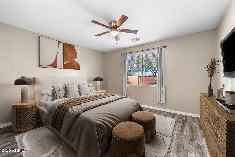 5871 S PARKCREST Street