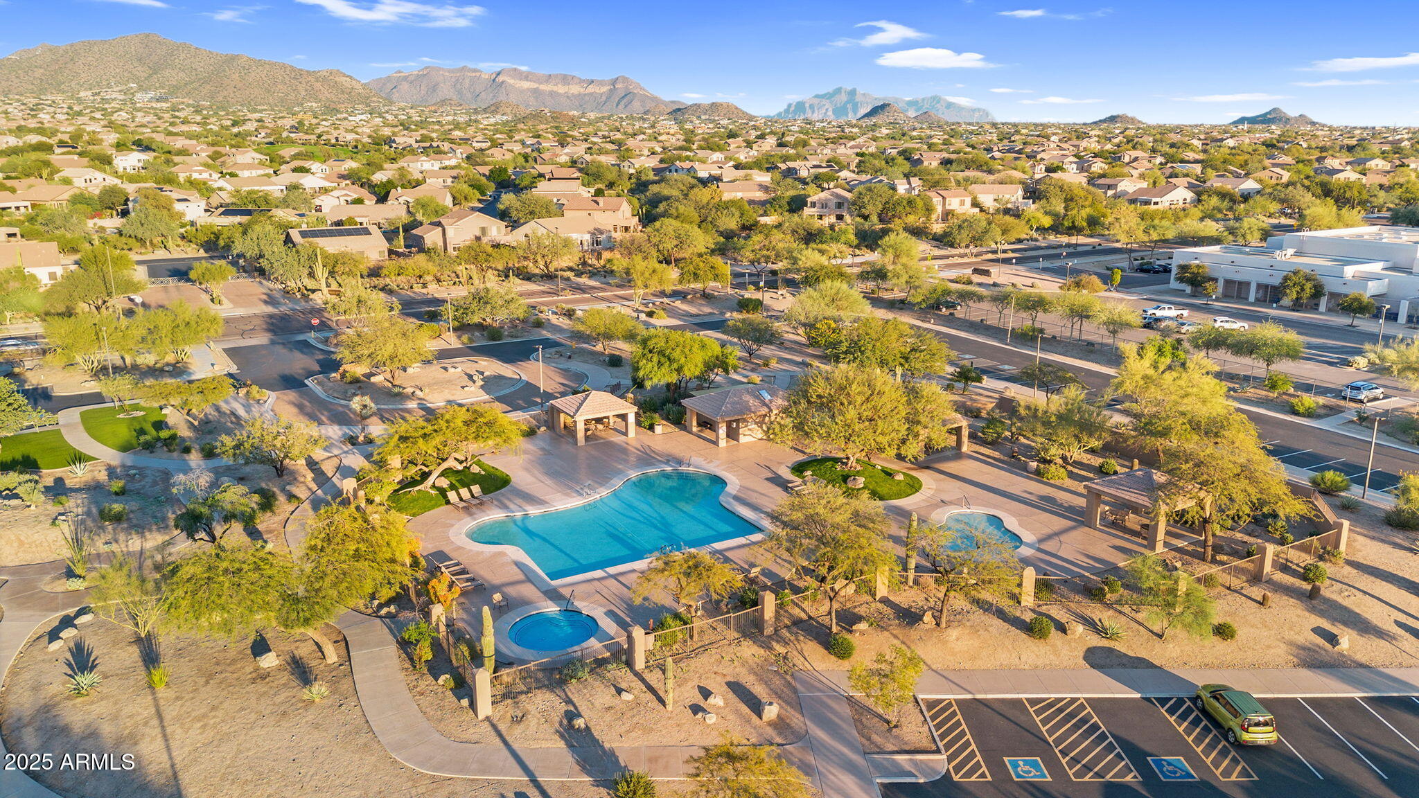 8164 E SIENNA Street