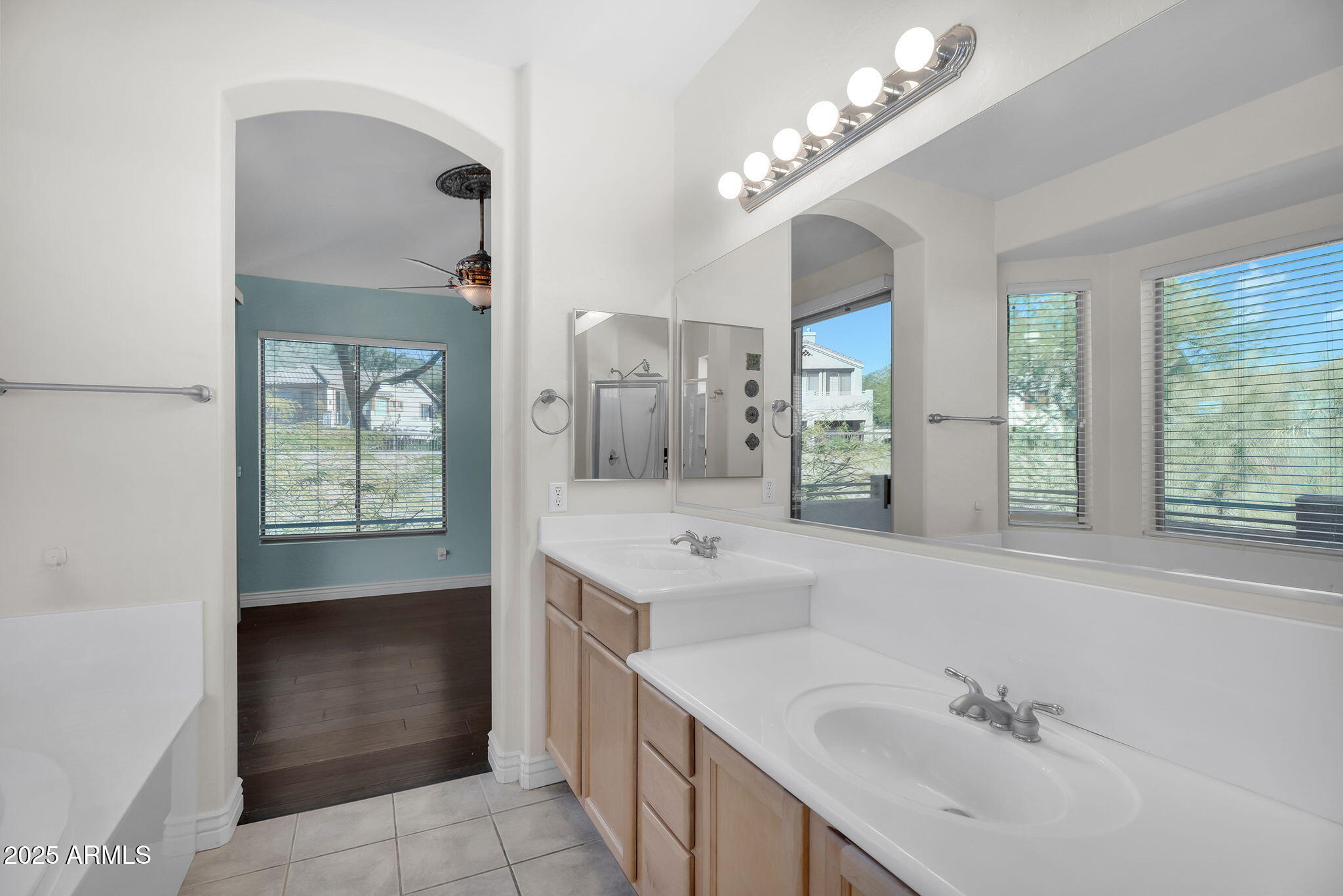 8164 E SIENNA Street