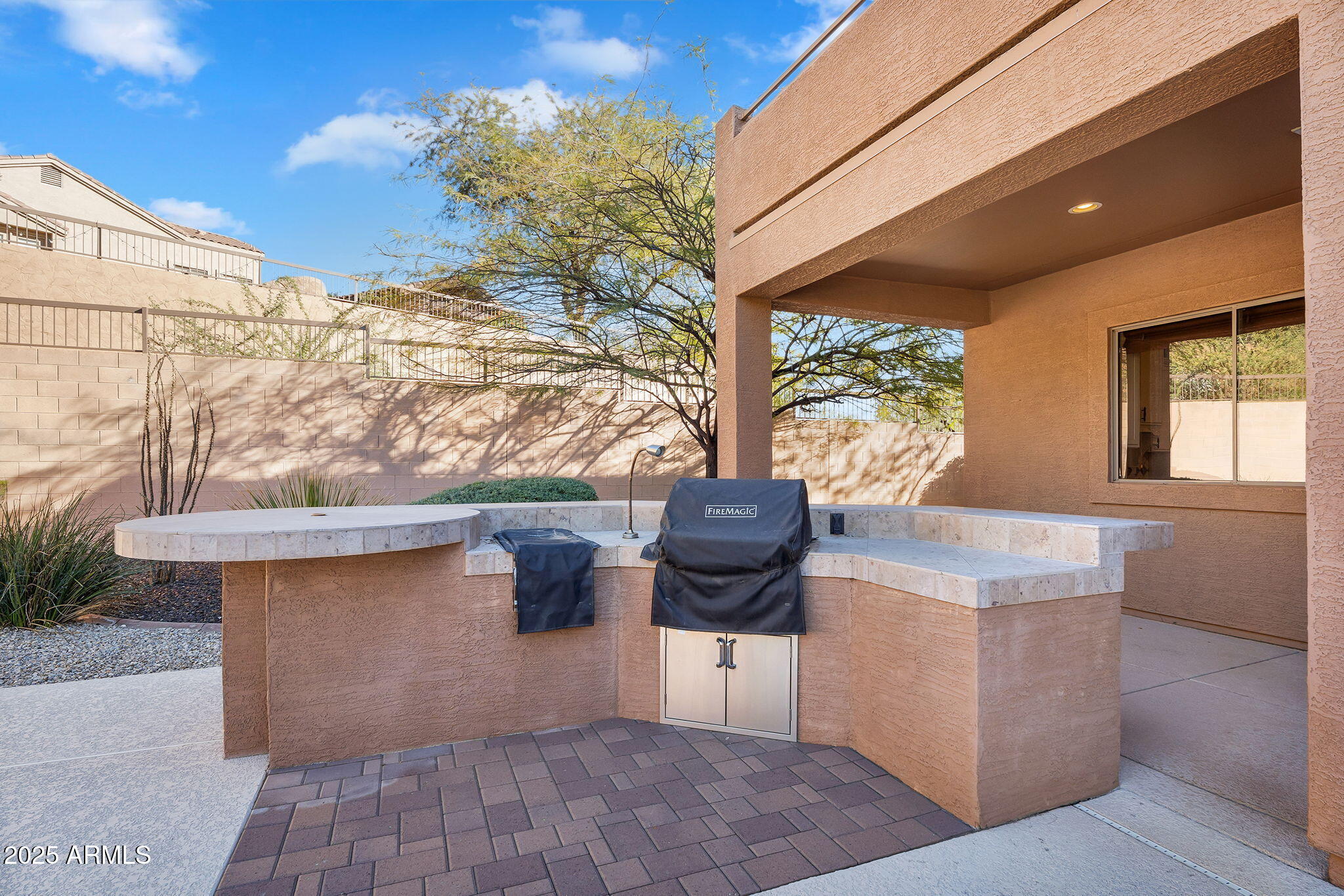 8164 E SIENNA Street