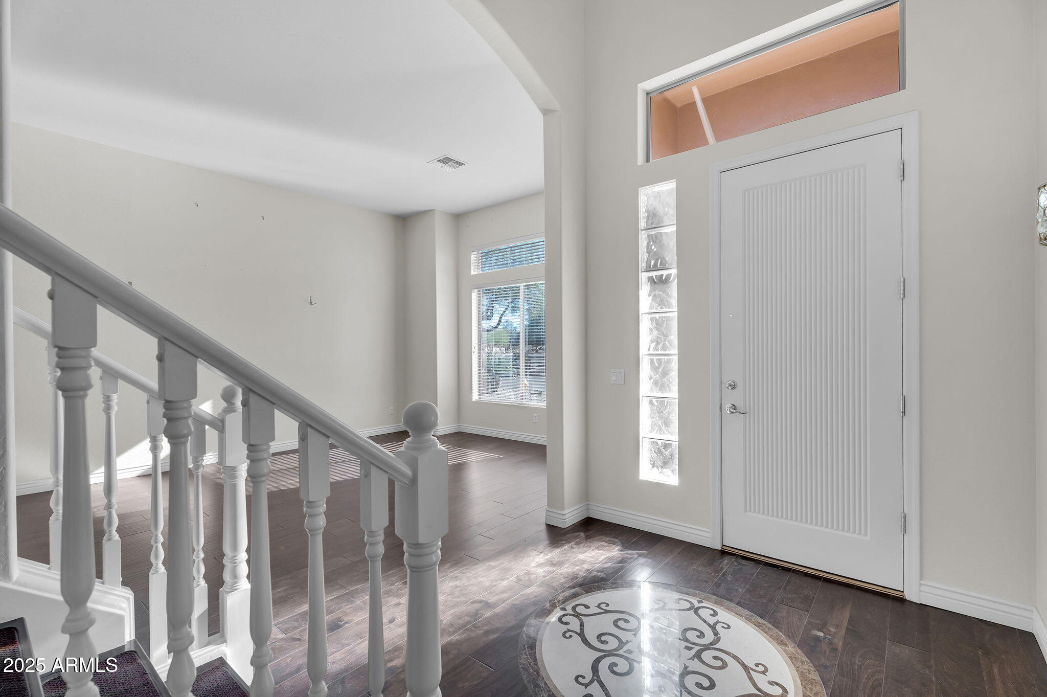 8164 E SIENNA Street