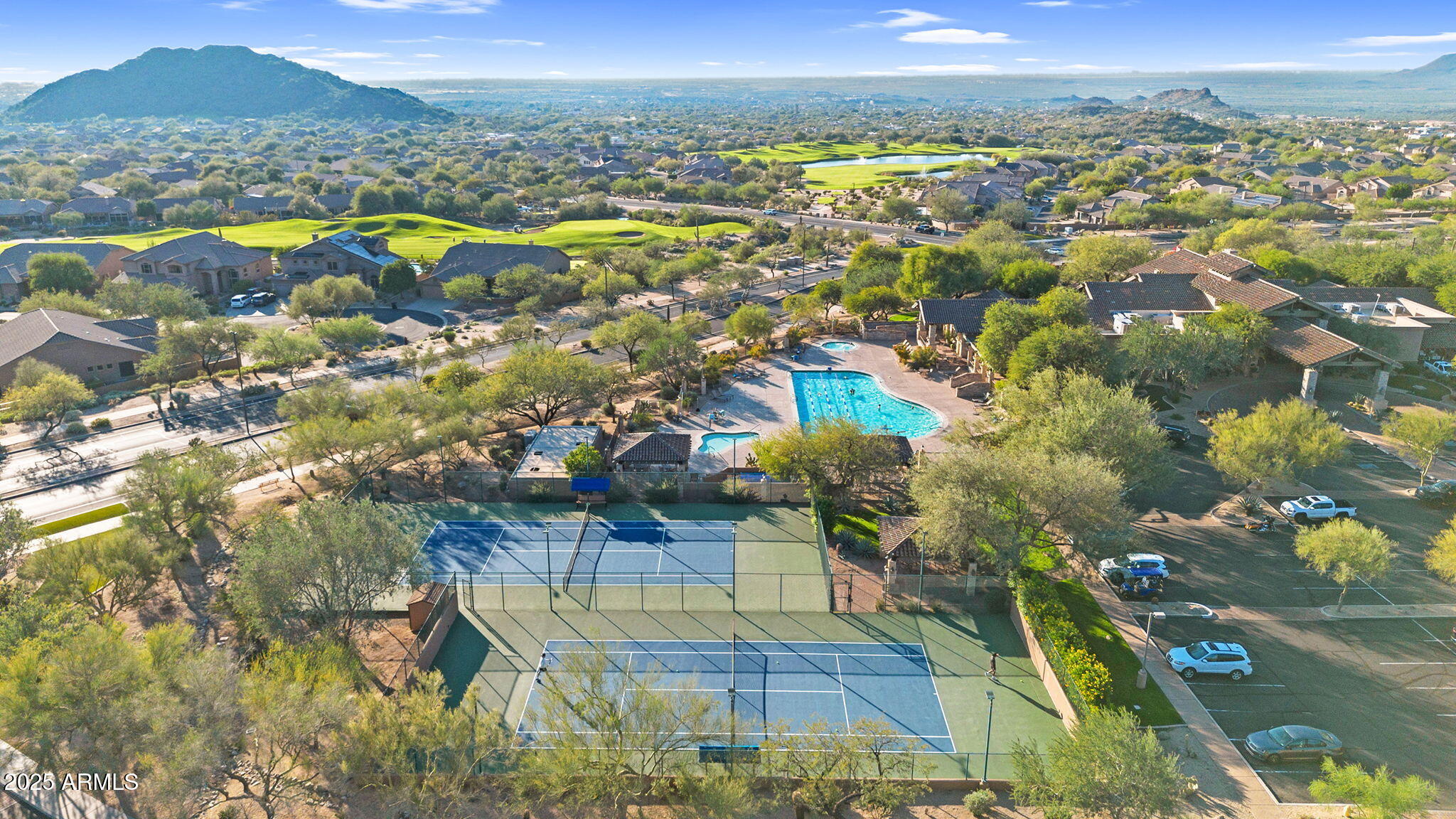 8164 E SIENNA Street