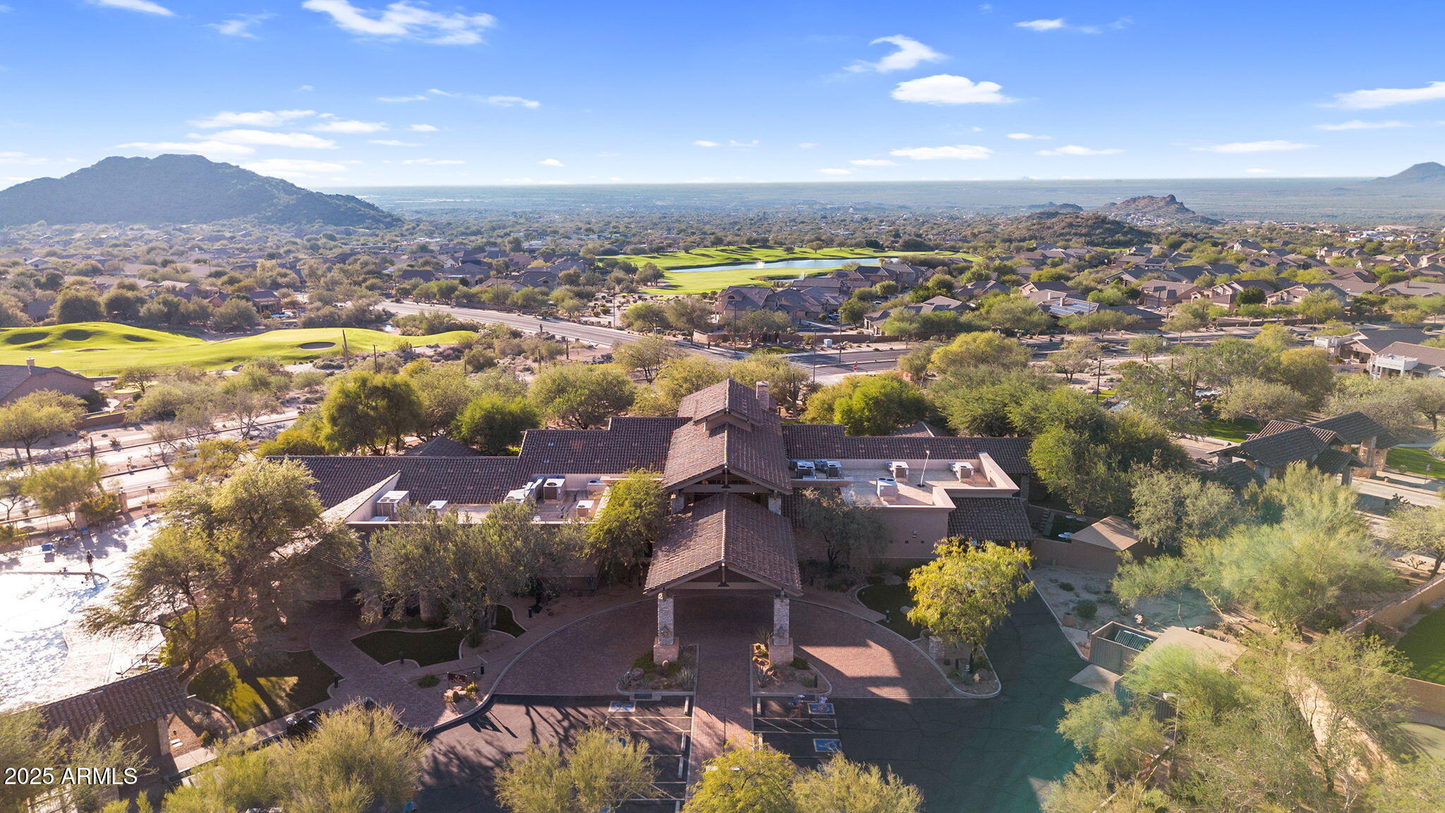 8164 E SIENNA Street