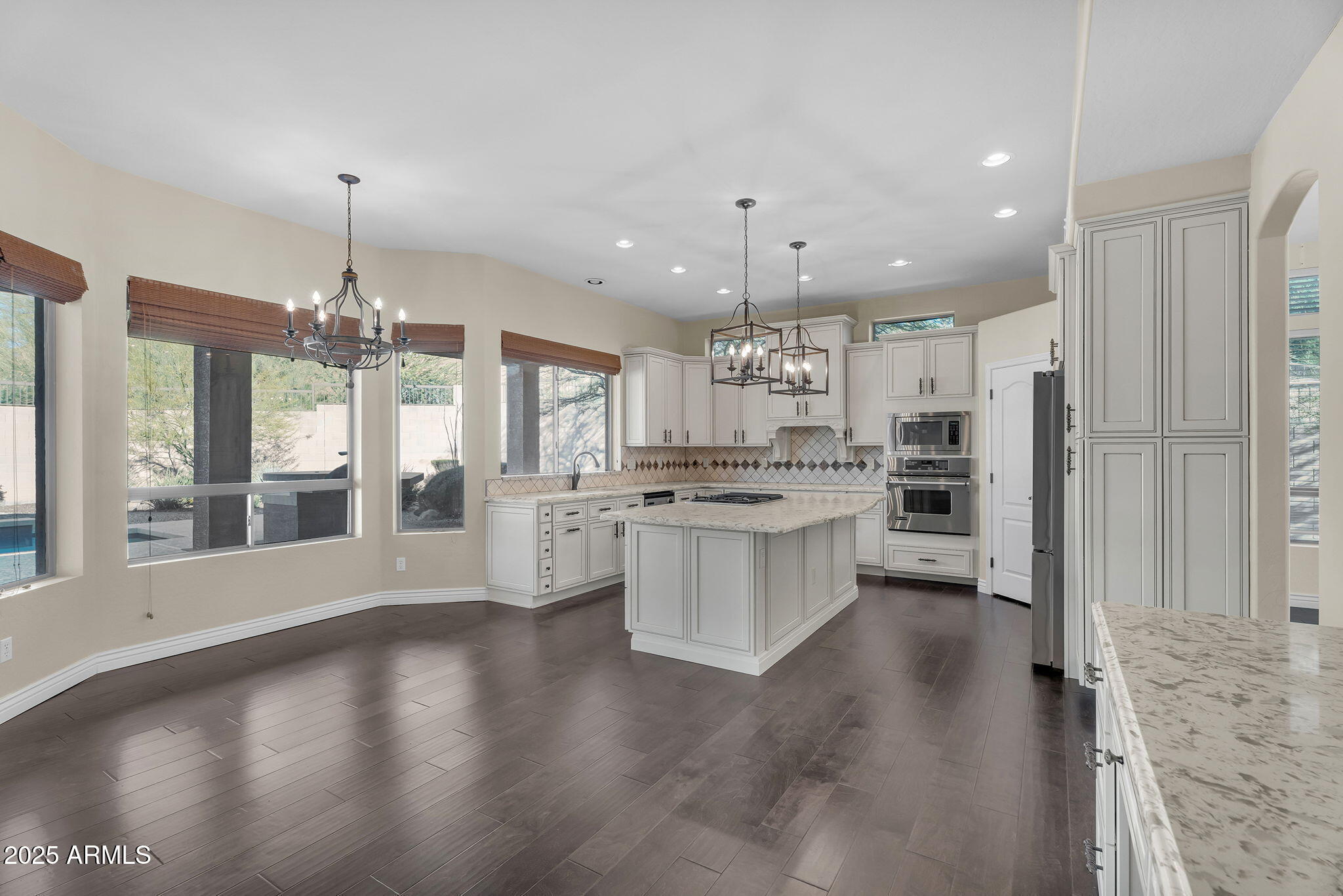 8164 E SIENNA Street