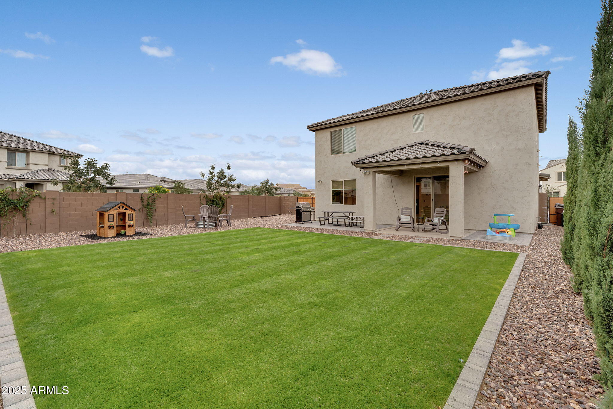 32209 N DAYLIGHT Drive